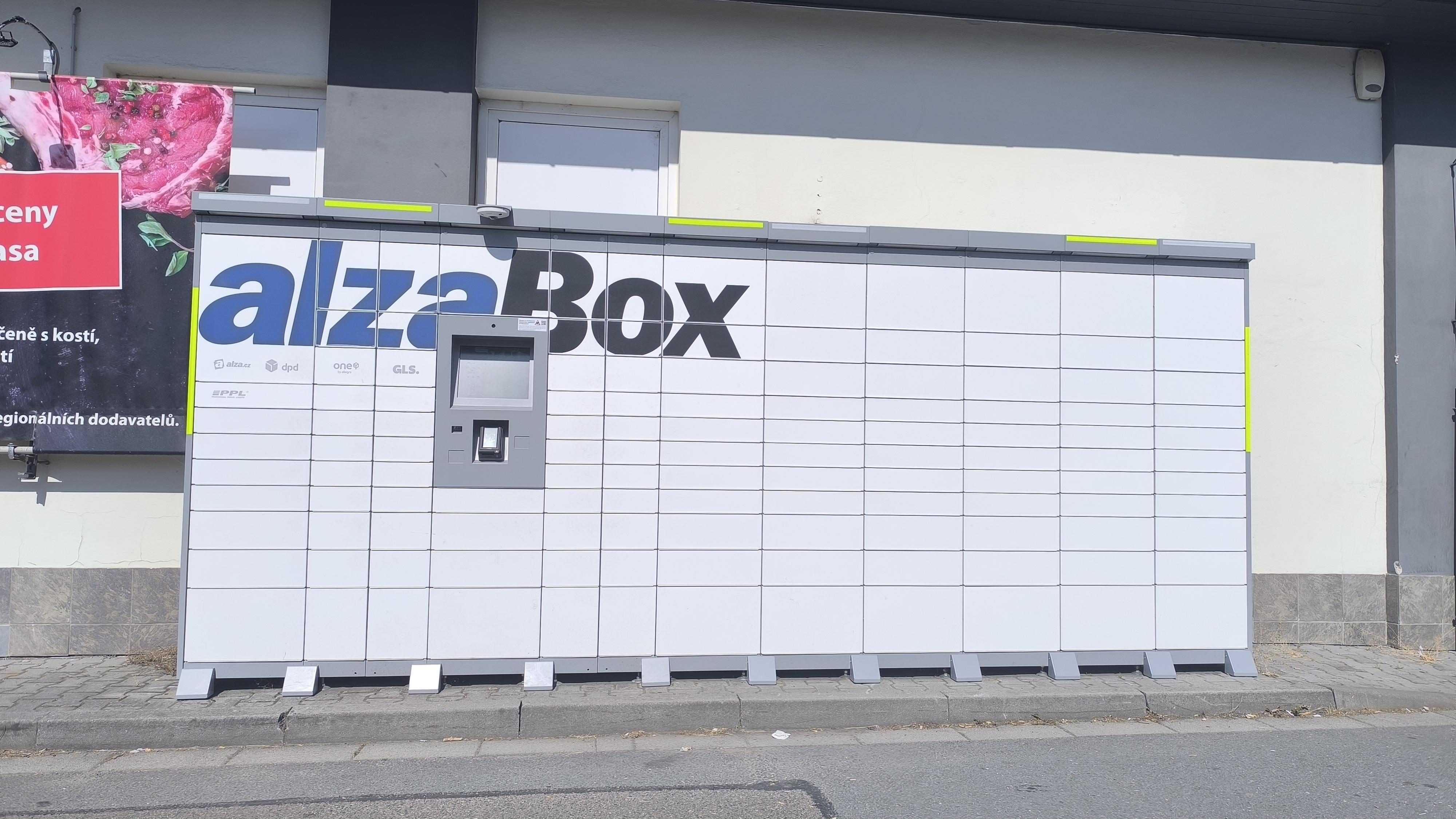 AlzaBox