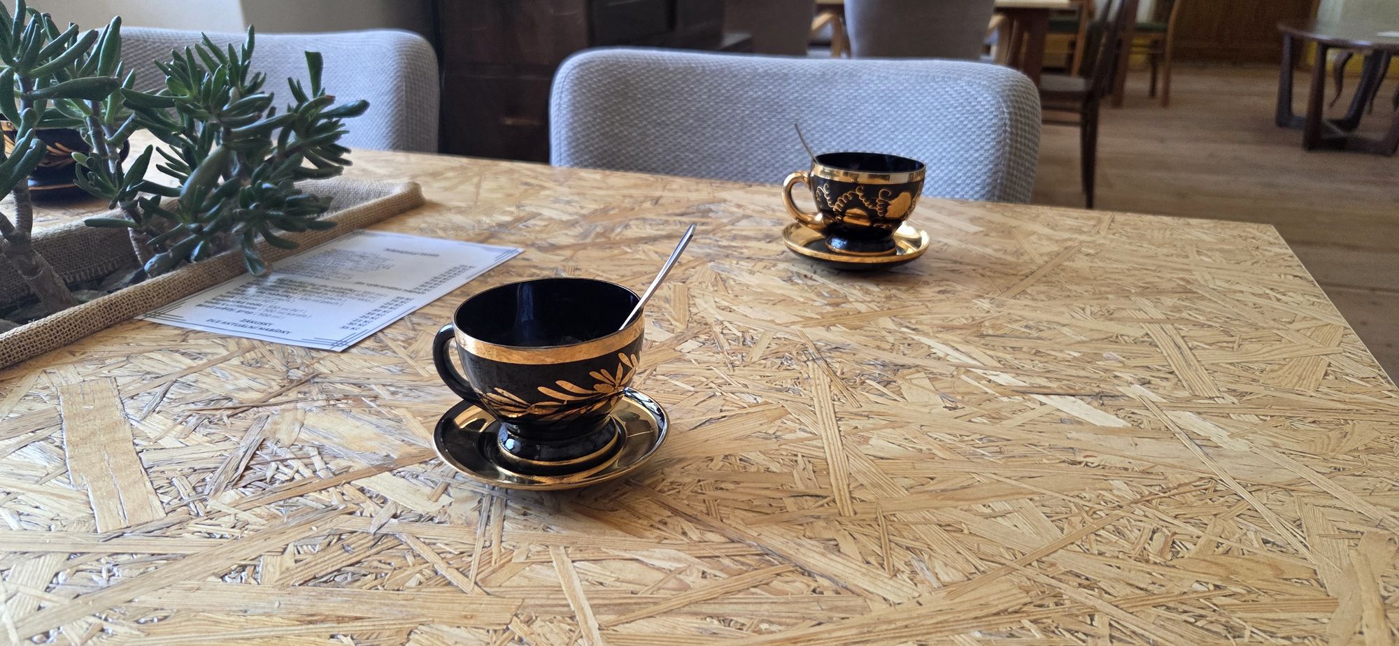 GENIUS LOCI Café foto 2