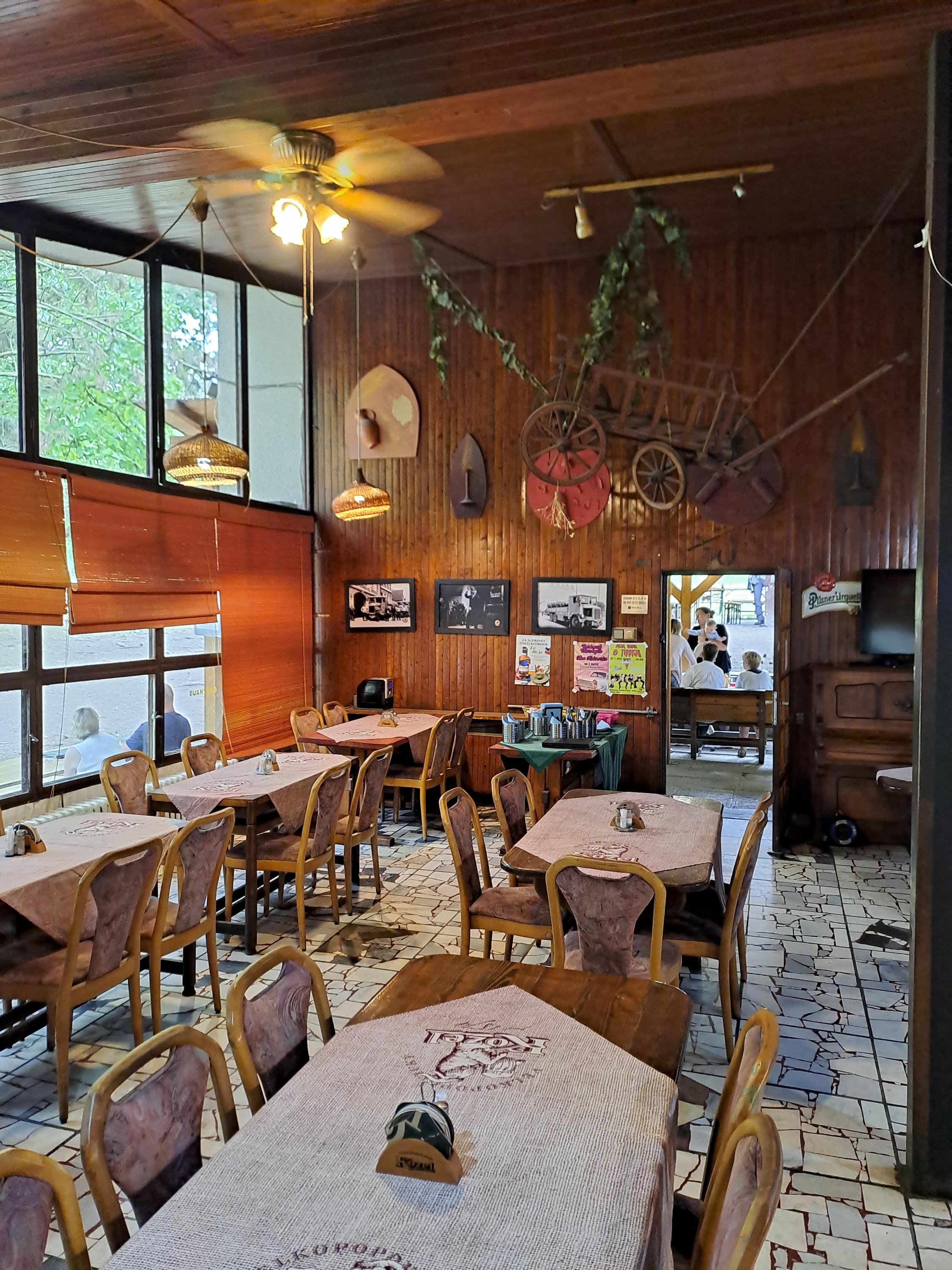 Restaurace Železná panna foto 4