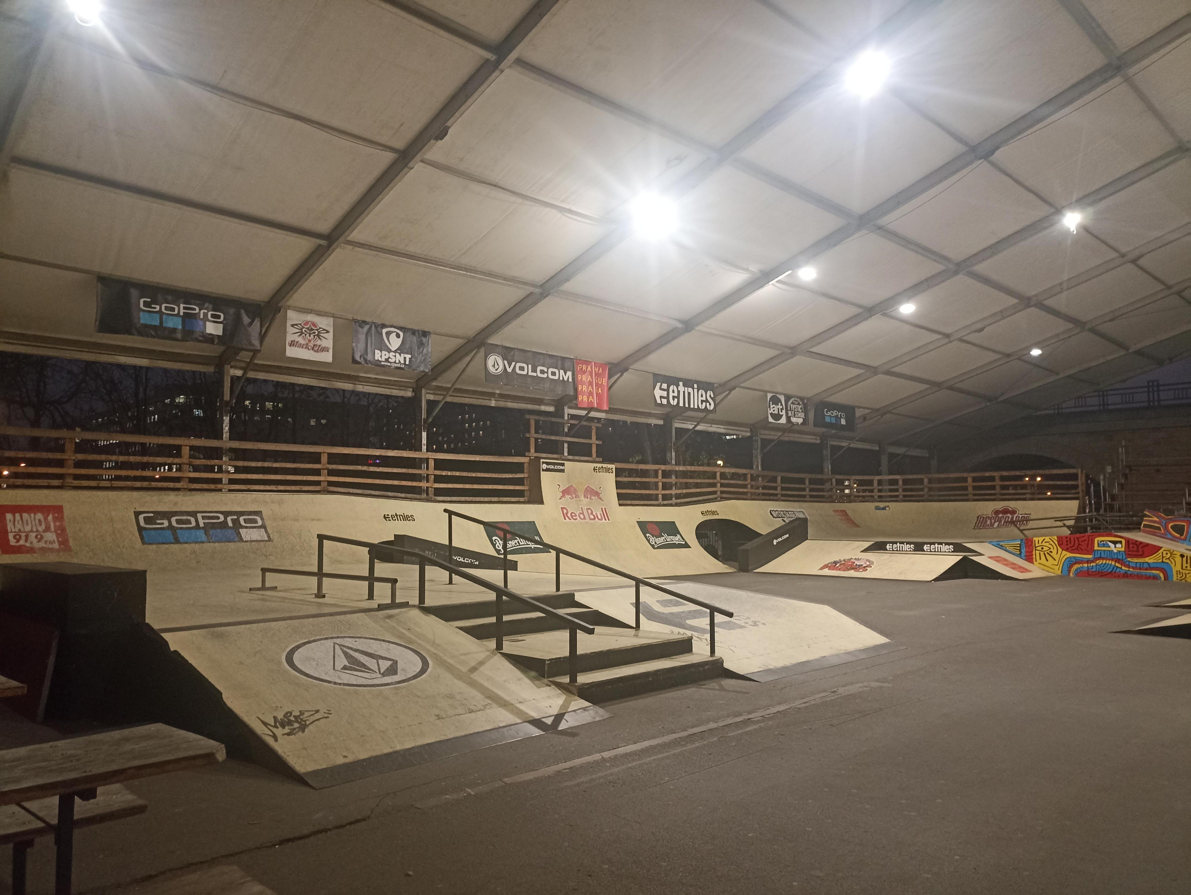 Mystic Skatepark Štvanice foto 2
