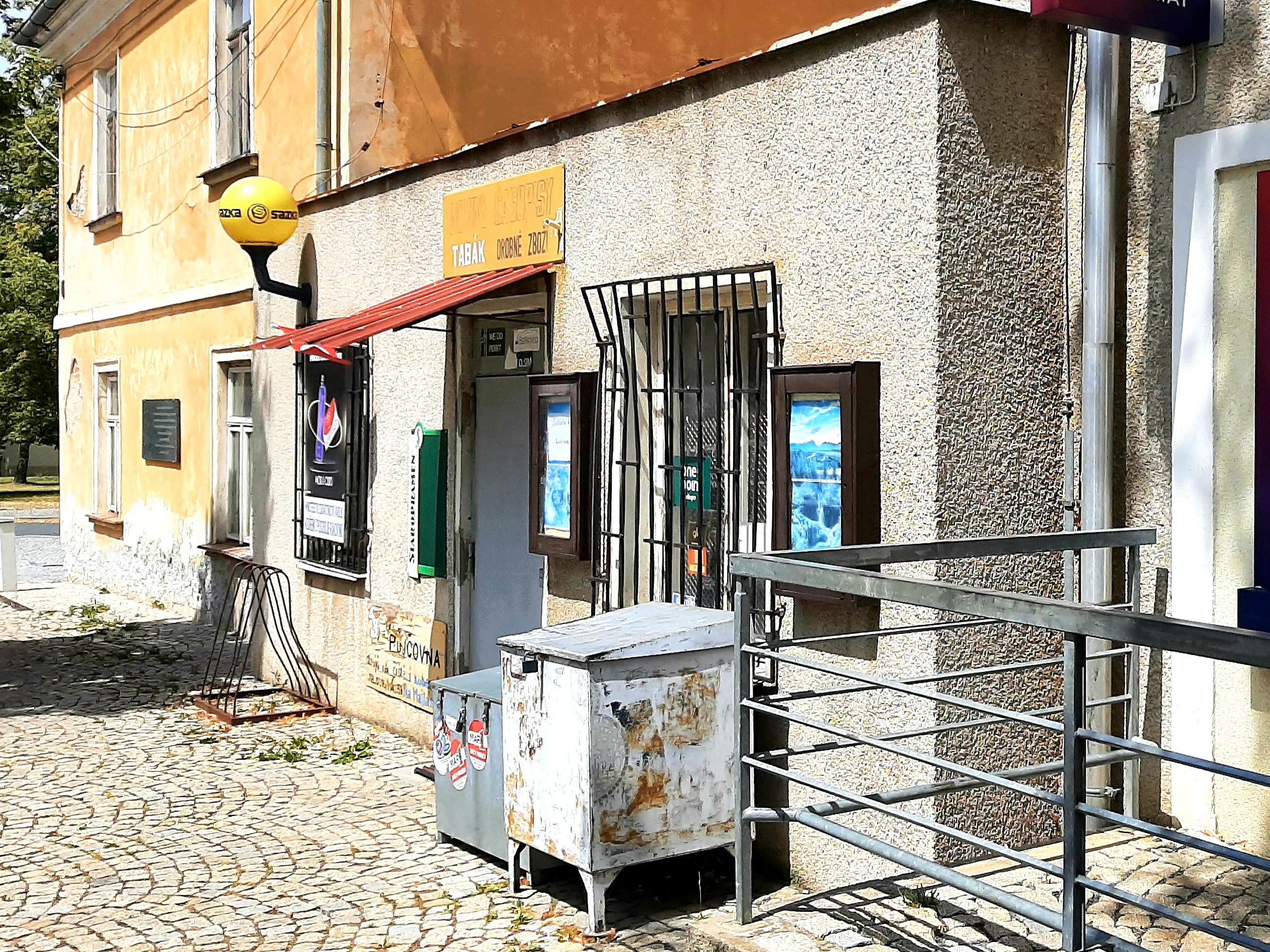 Tabák Tyršovo náměstí foto 3