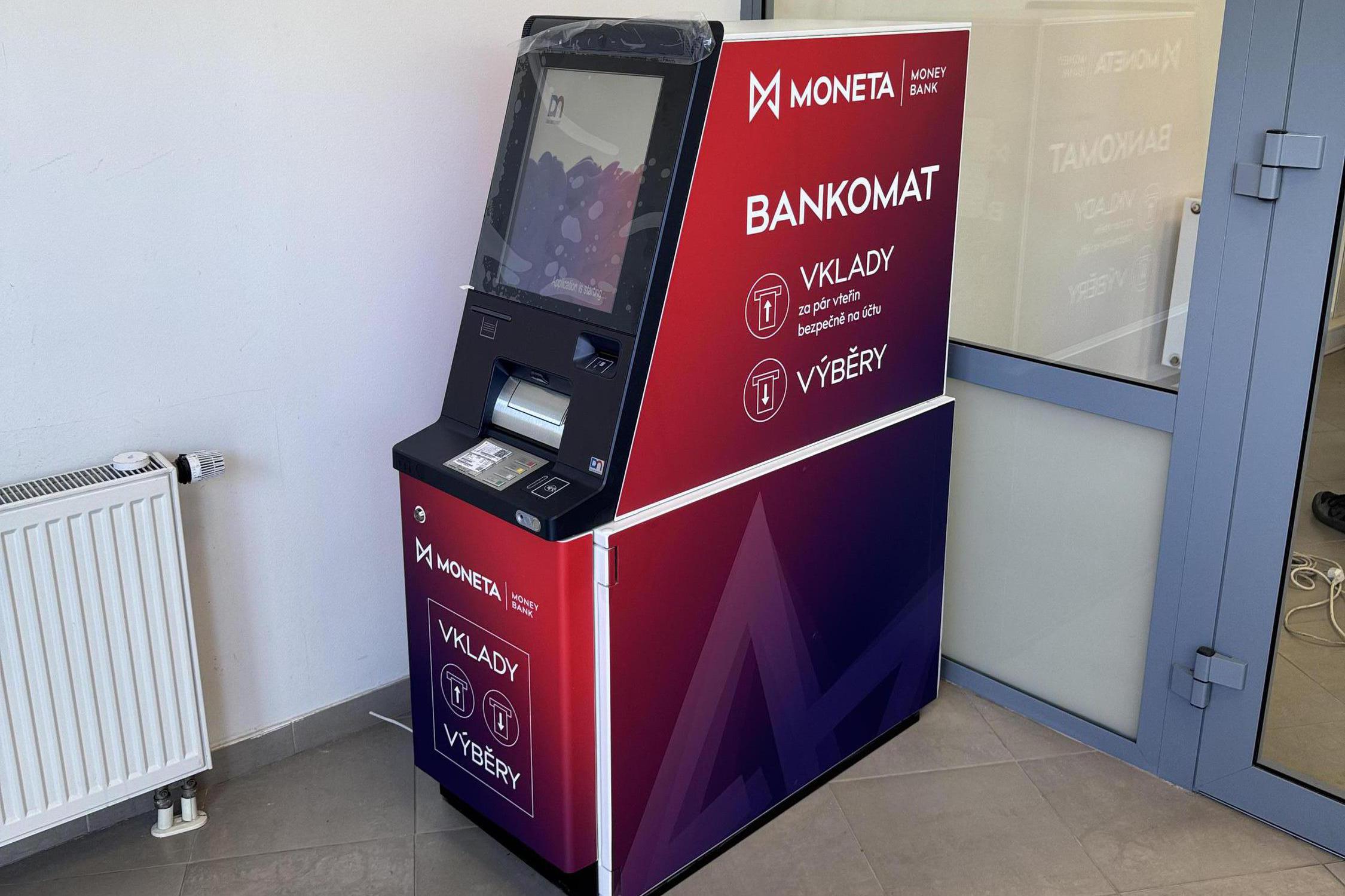 Bankomat MONETA Money Bank vkladový