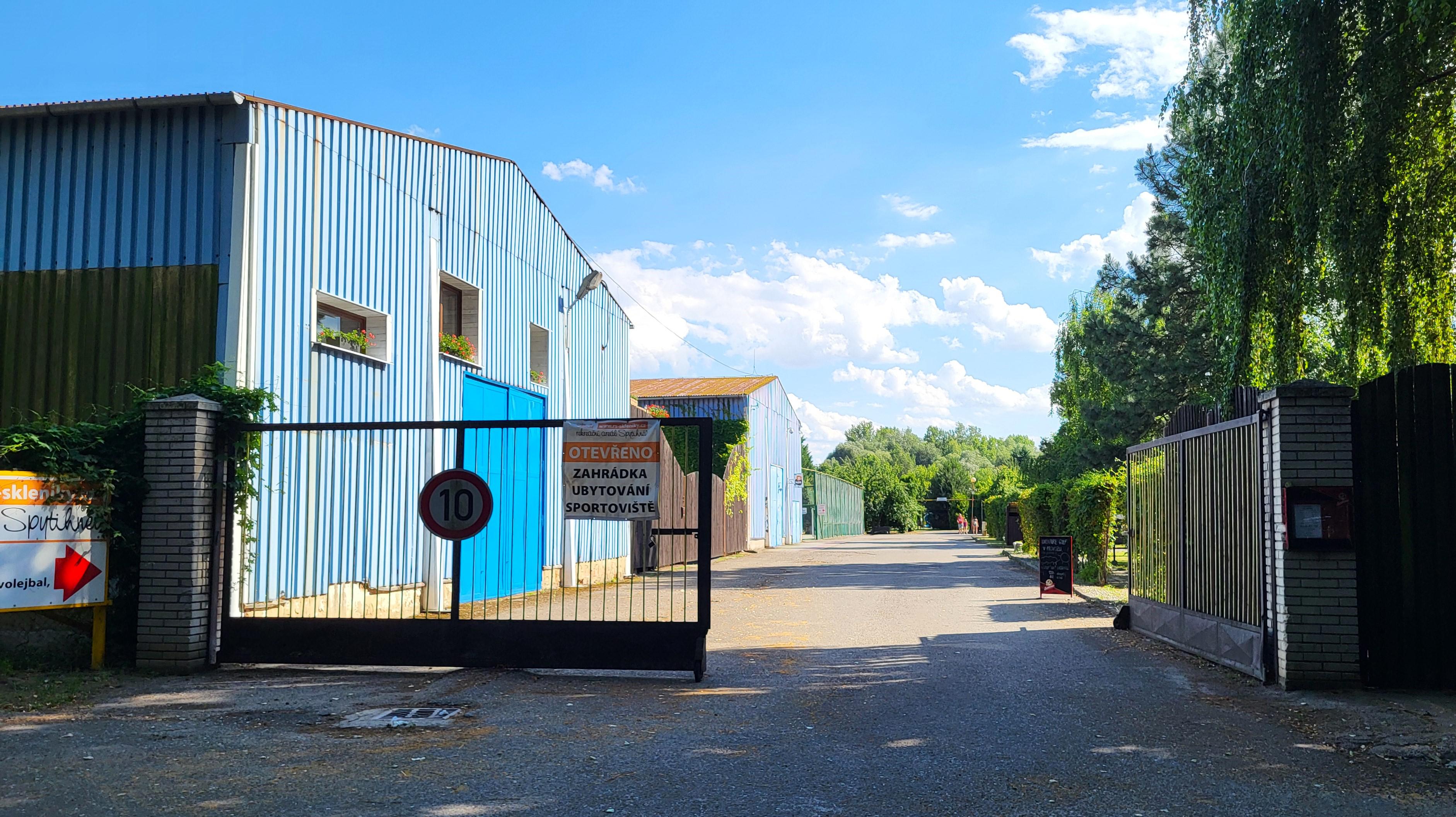 Tenisová hala Skleníky