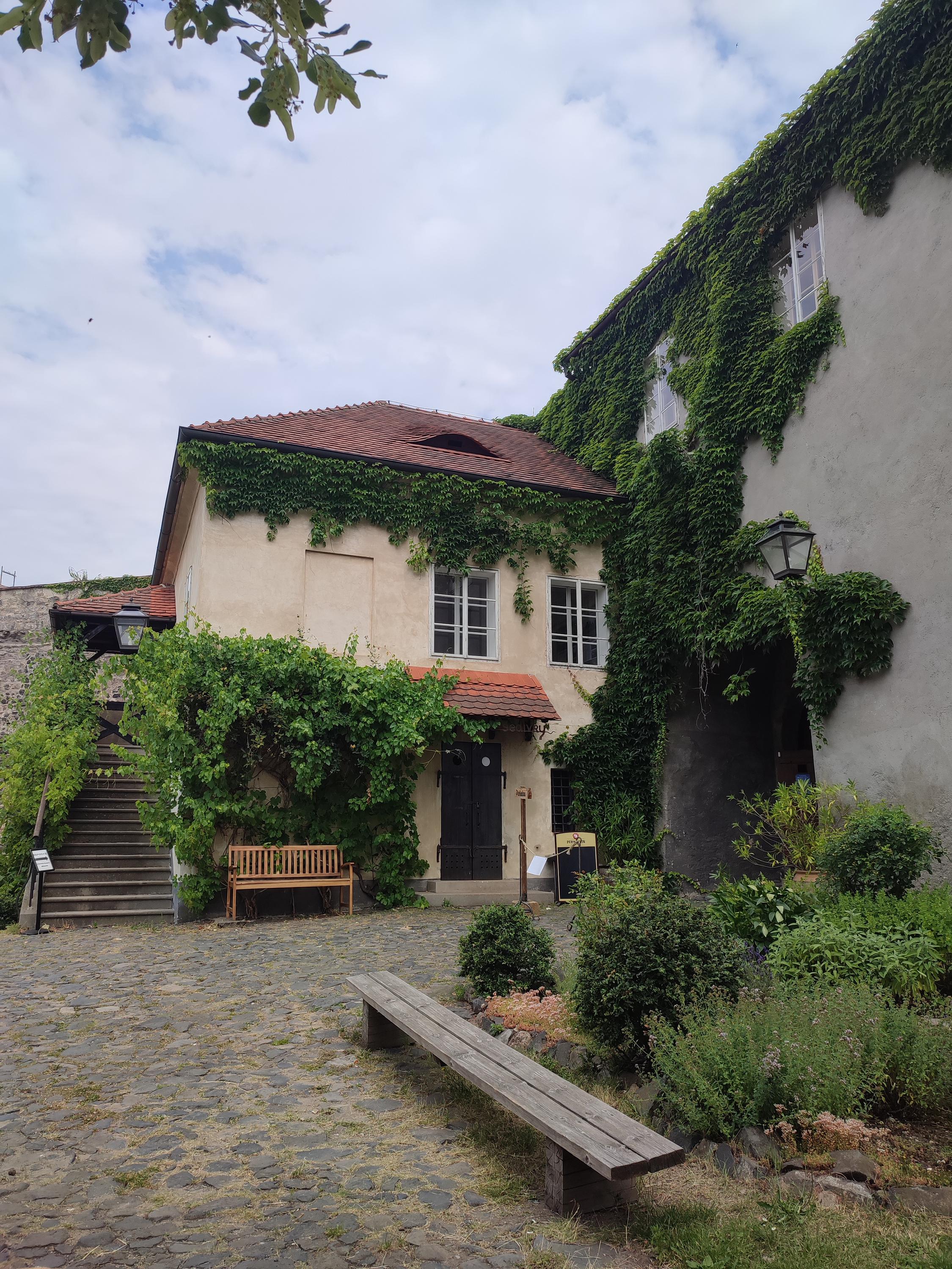 Občerstvení Na Hradě foto 3