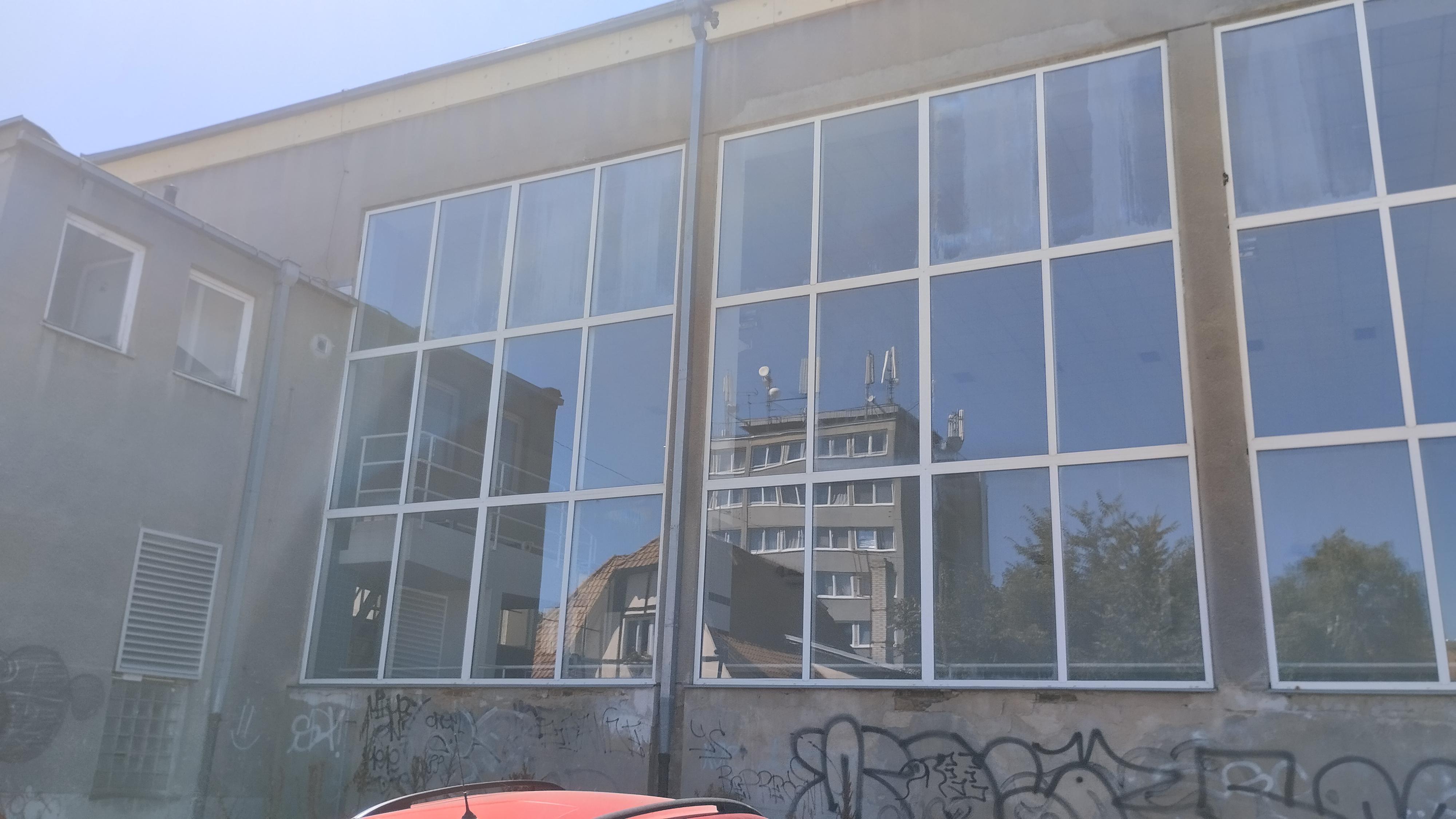 Plavecký bazén foto 2