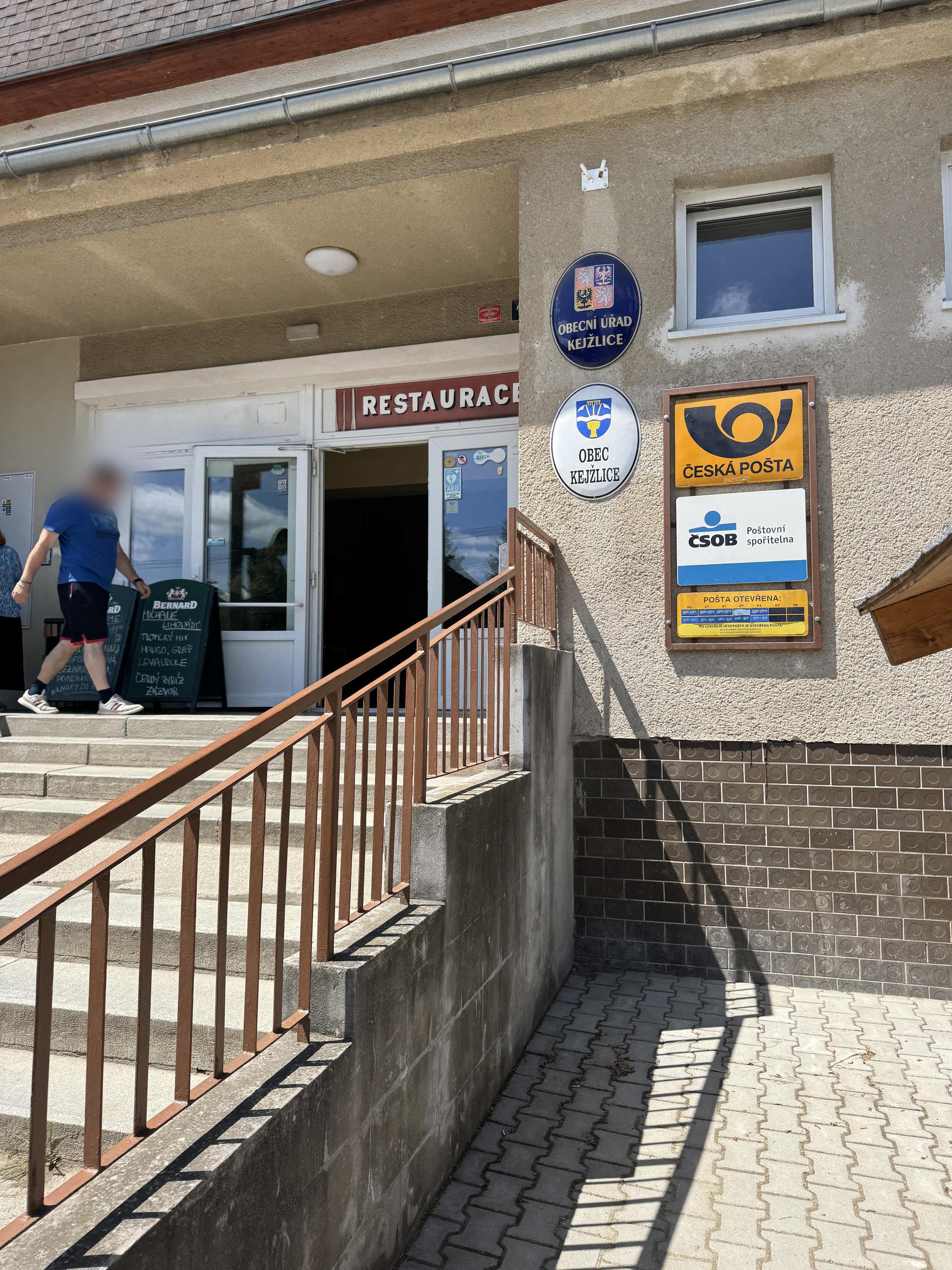 Kejžlice - obecní úřad foto 5