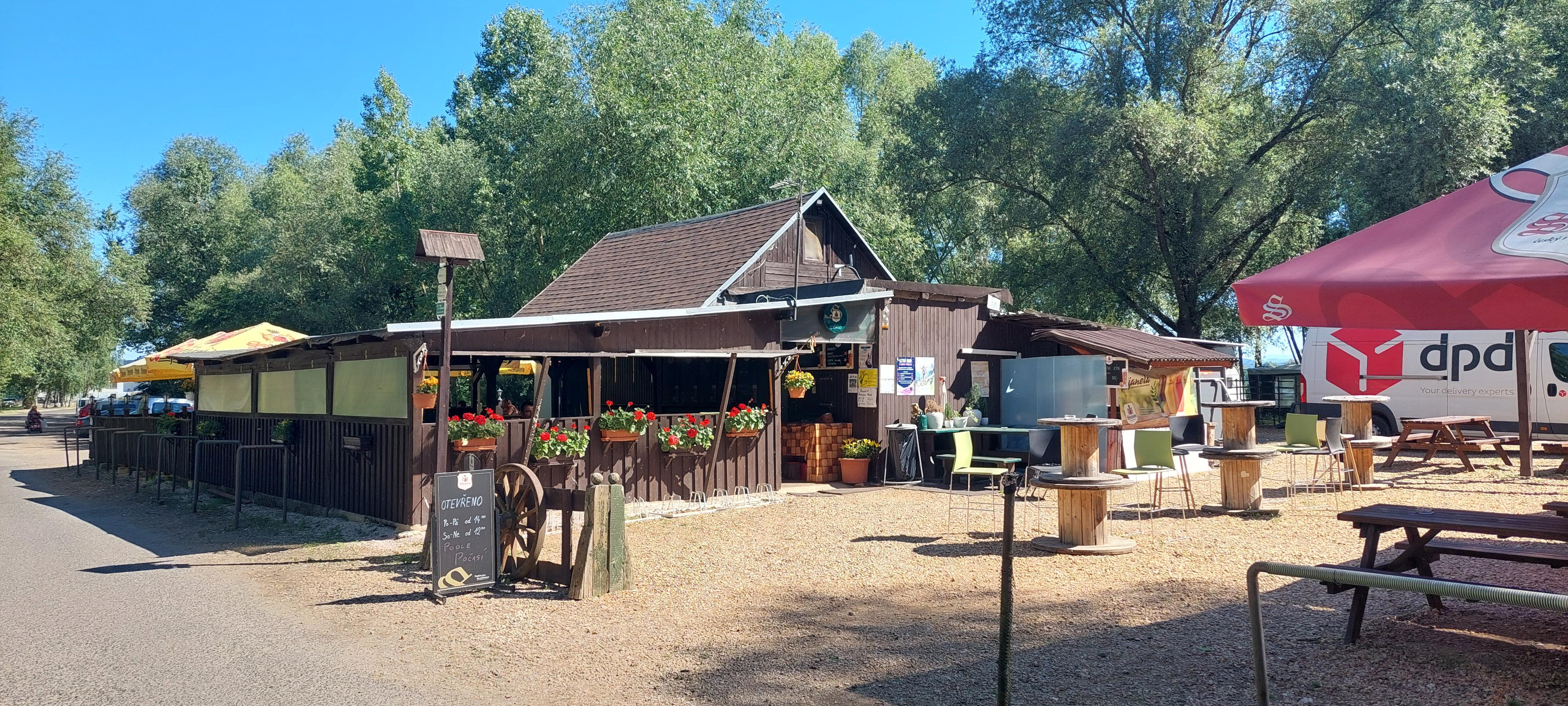 Občerstvení a tábořiště u Písečáků foto 4