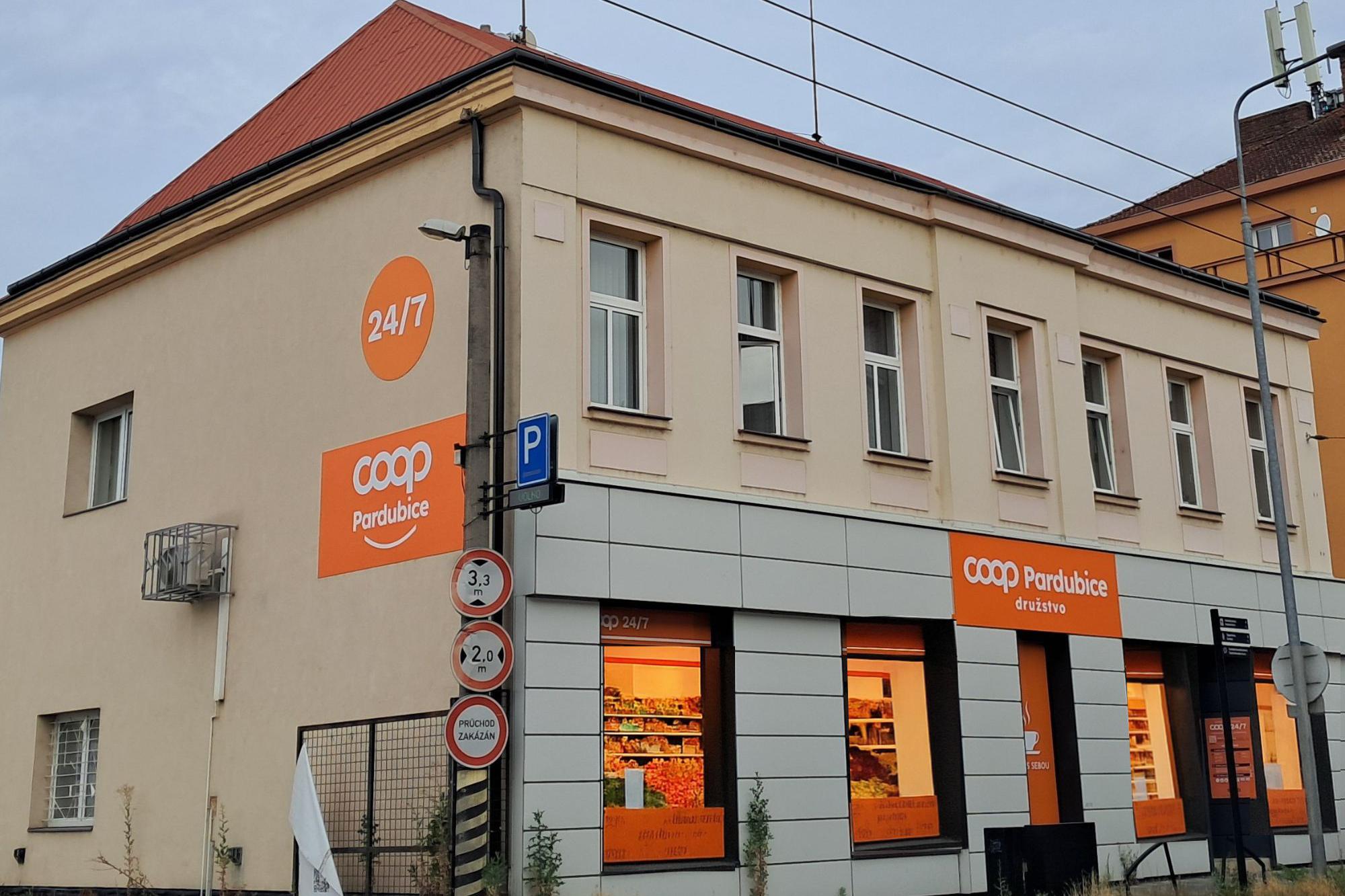 COOP Pardubice, družstvo