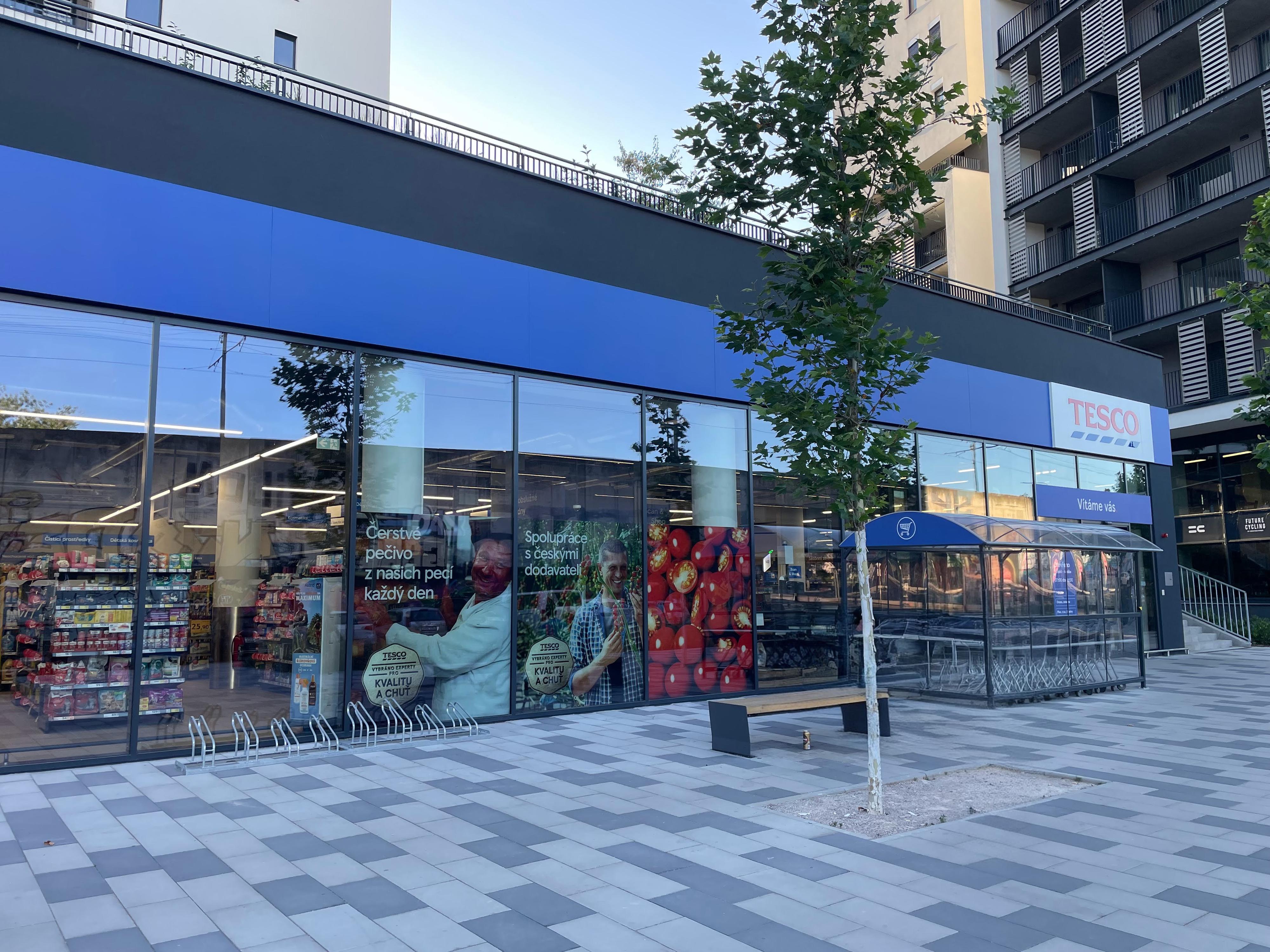 Tesco foto 2