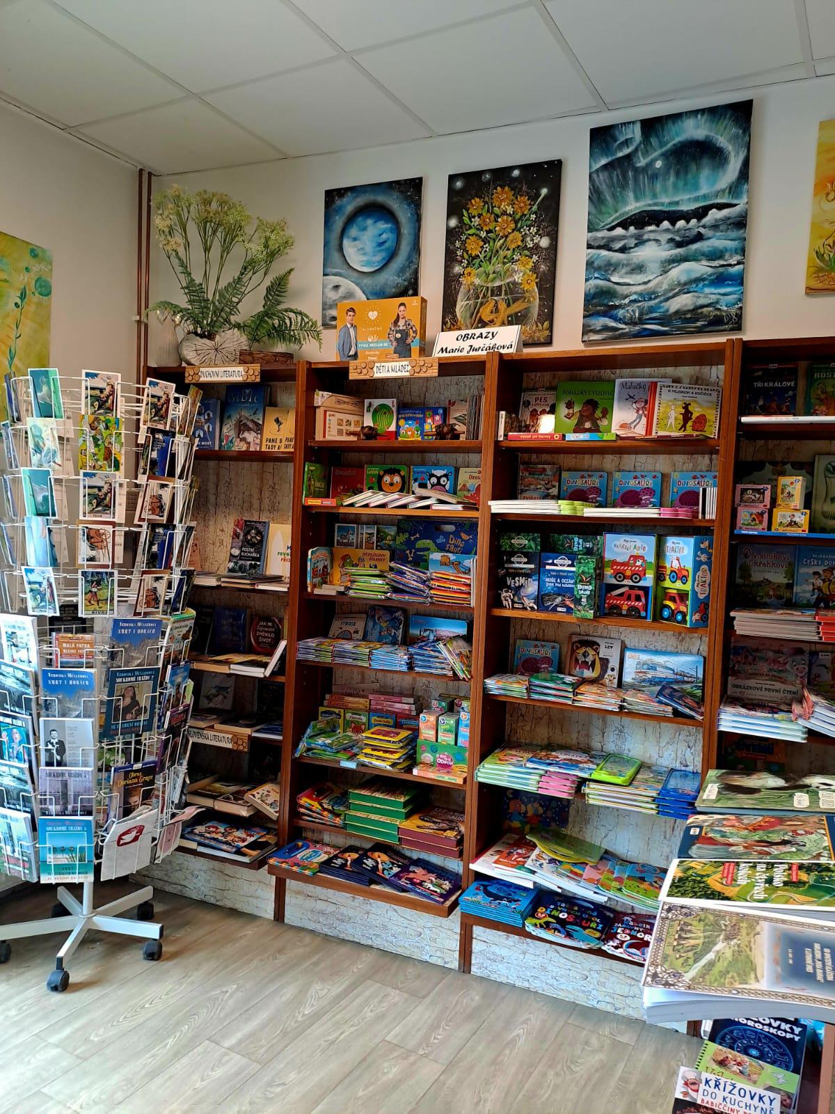 Knihkupectví Vizovice foto 6