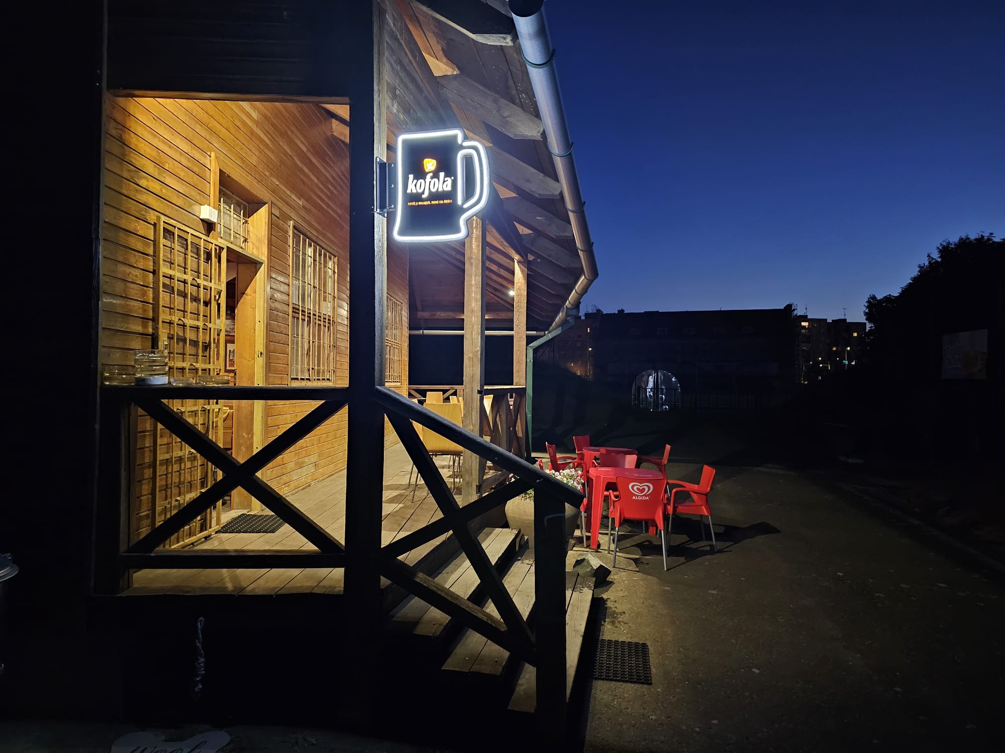 Hospůdka Na kurtech foto 2