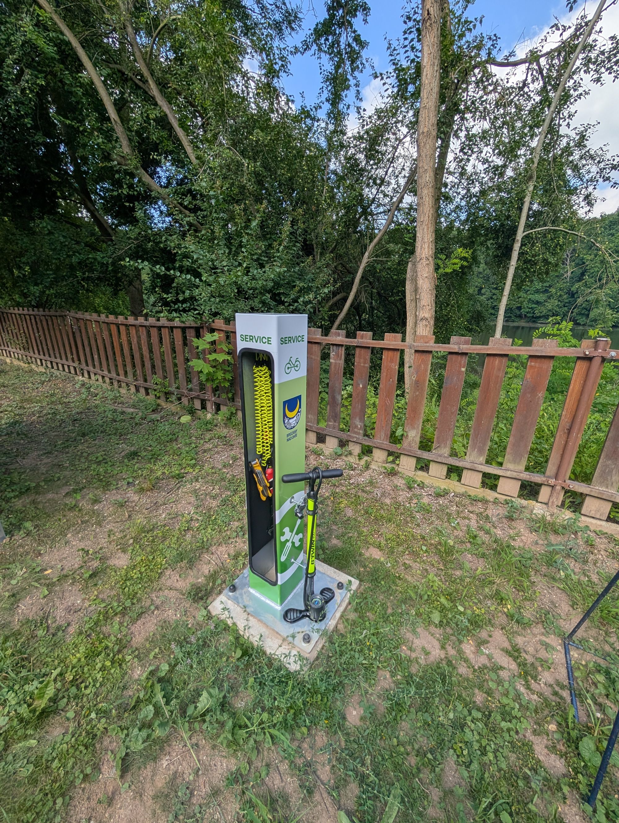 Nabíjecí zásuvka pro elektrokola - Brozany nad Ohří foto 2