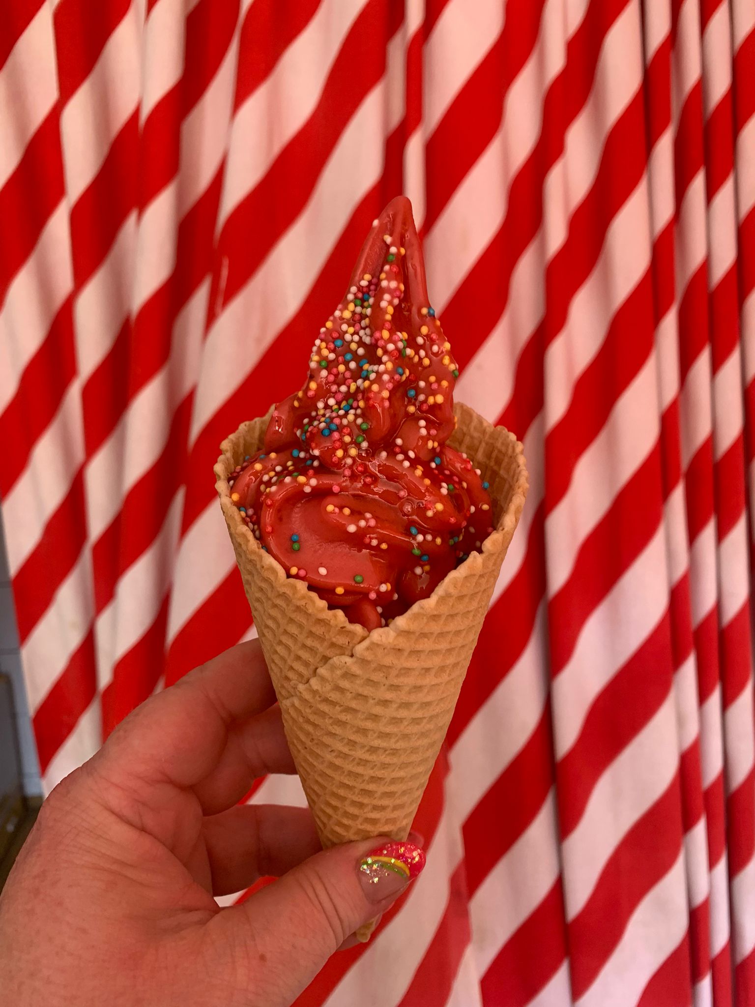 Zmrzlinka u náměstí foto 2