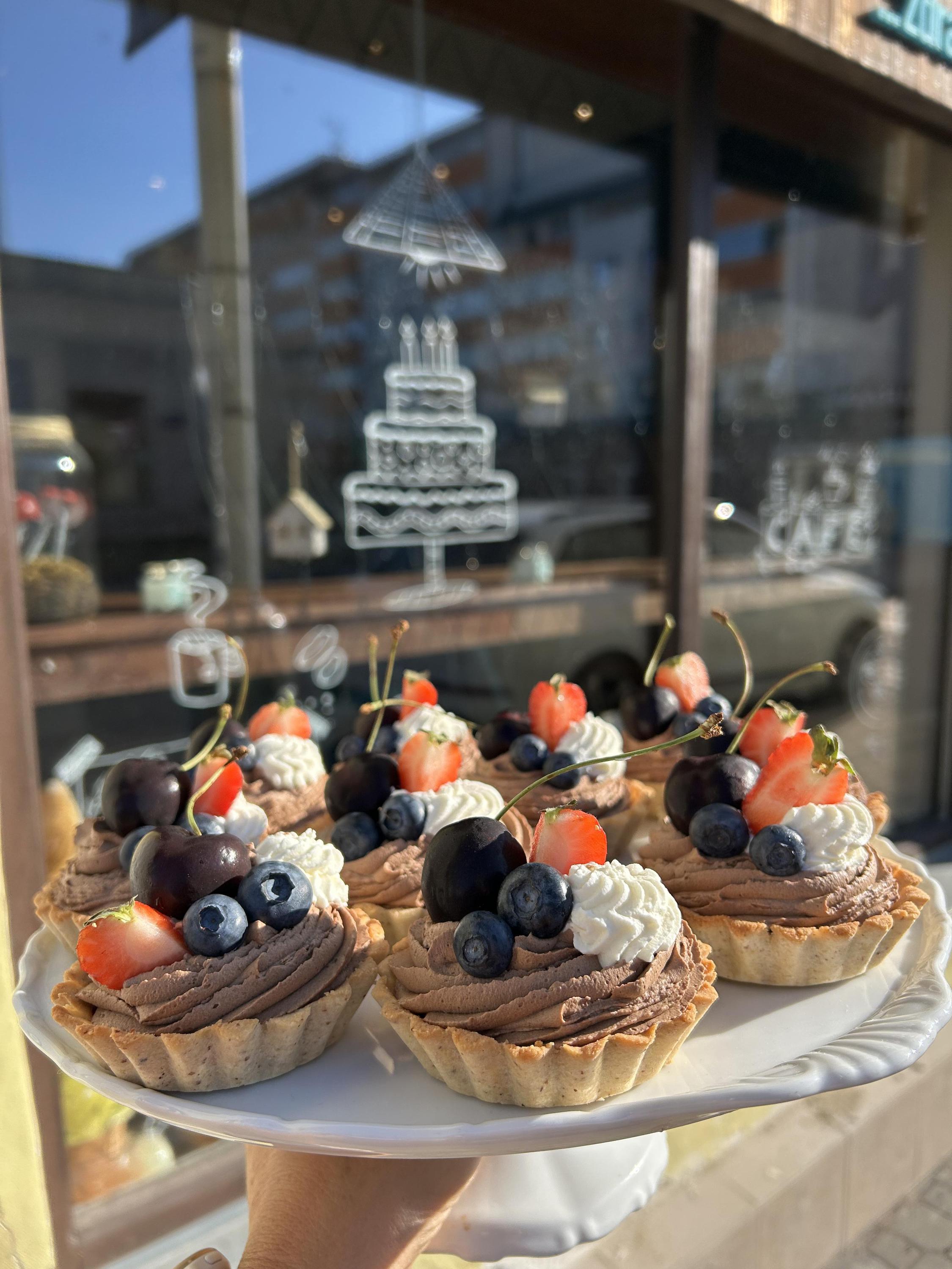 Mom's bakehouse BEZCUKRárna foto 2
