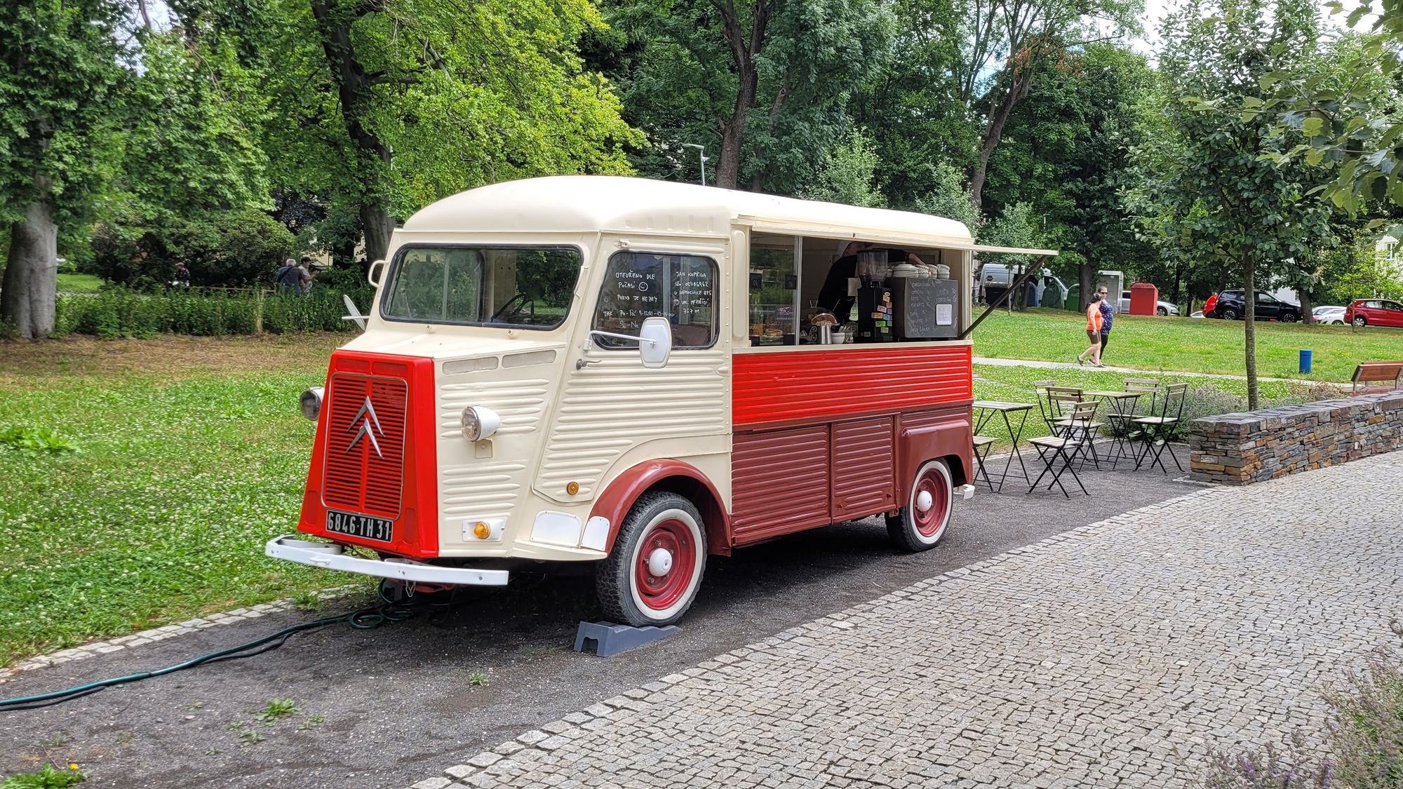 Sezonní kavárna Smetanovy sady foto 1