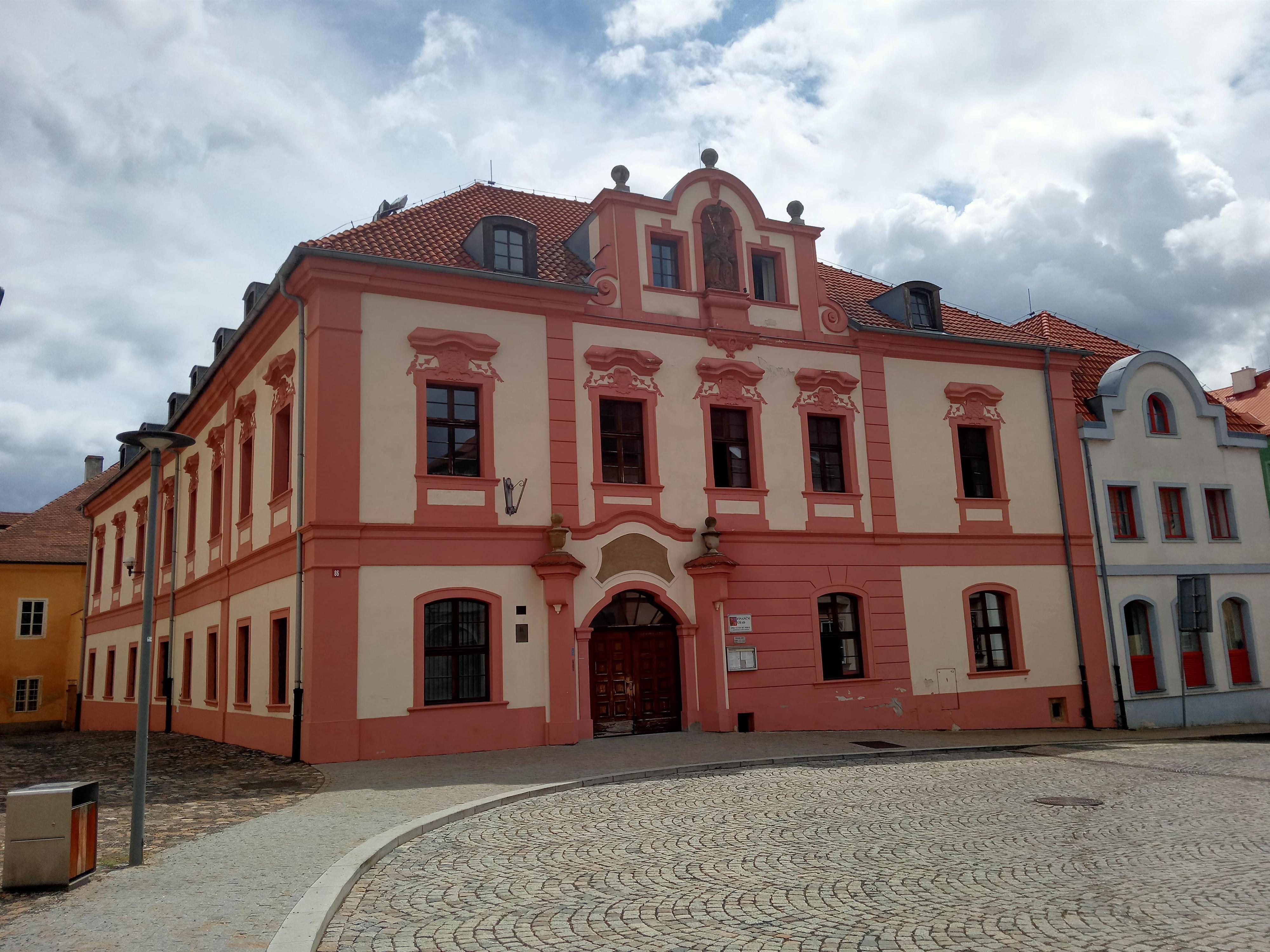 Finanční úřad pro Ústecký kraj - Územní pracoviště v Kadani foto 5