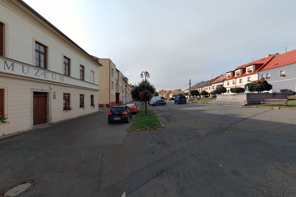 Nabíjecí stanice pro elektrokola a mobilní zařízení foto 6