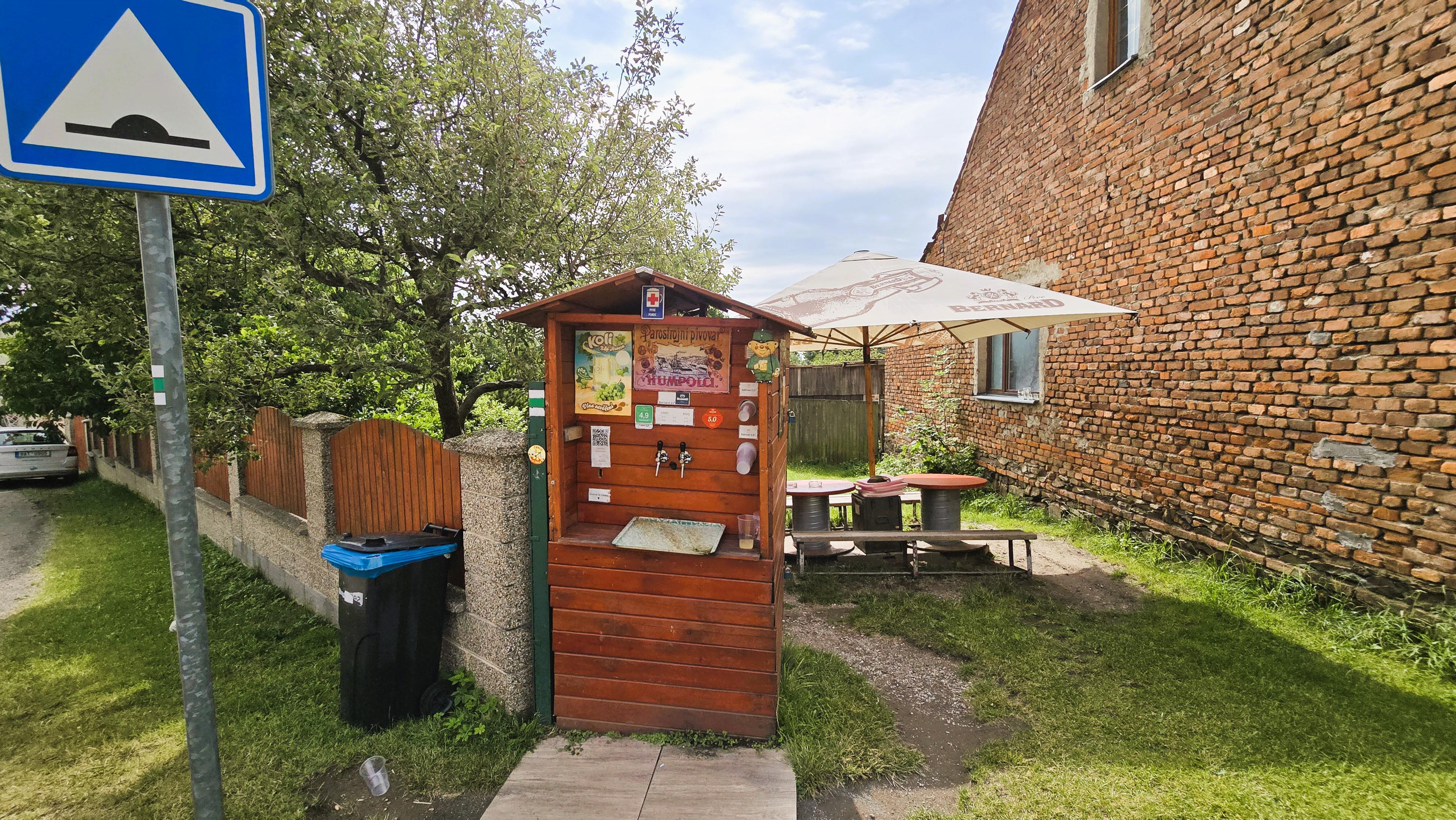 Pivní budka Malé Hradisko foto 3