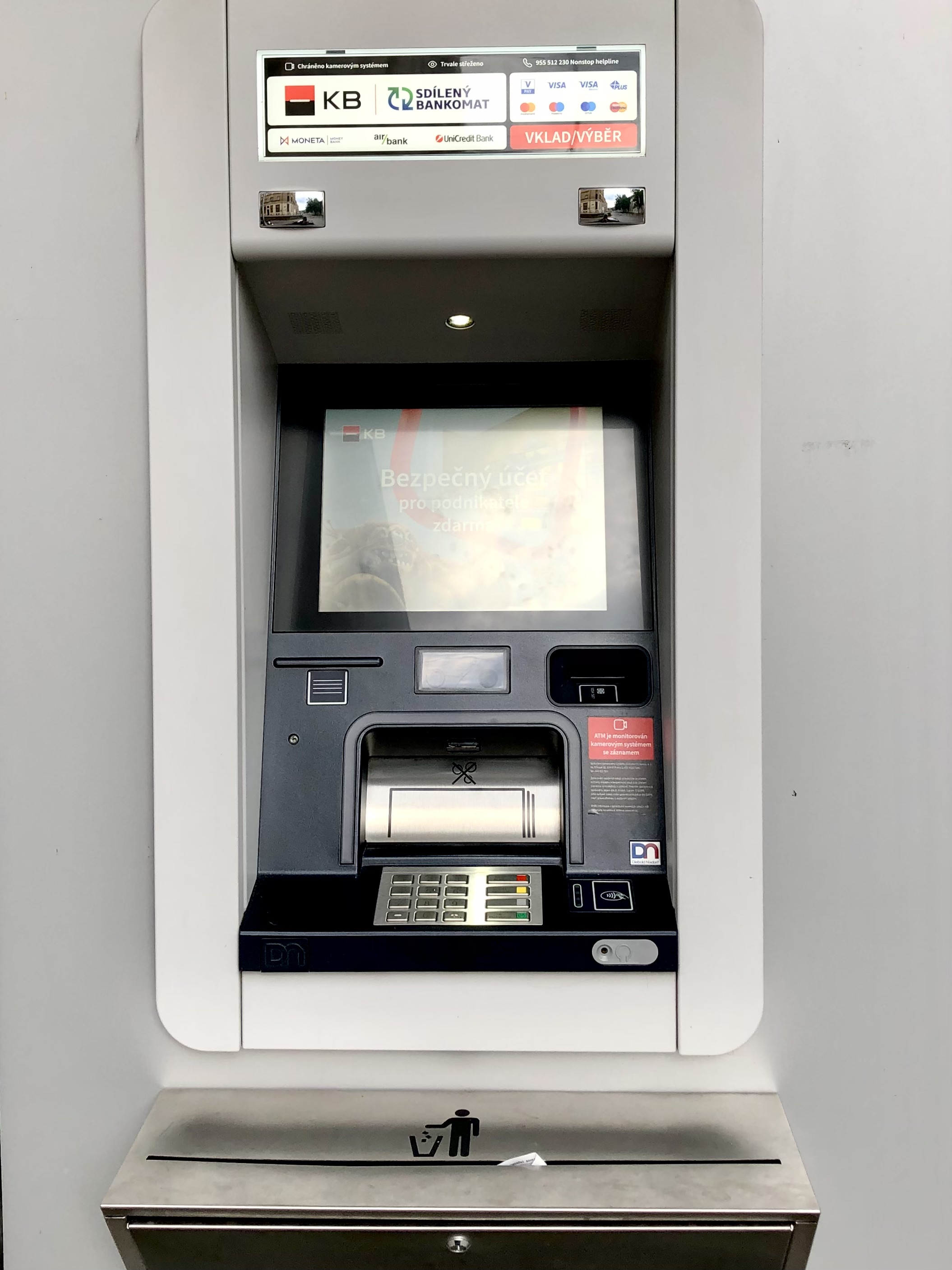 Bankomat Komerční banky foto 4