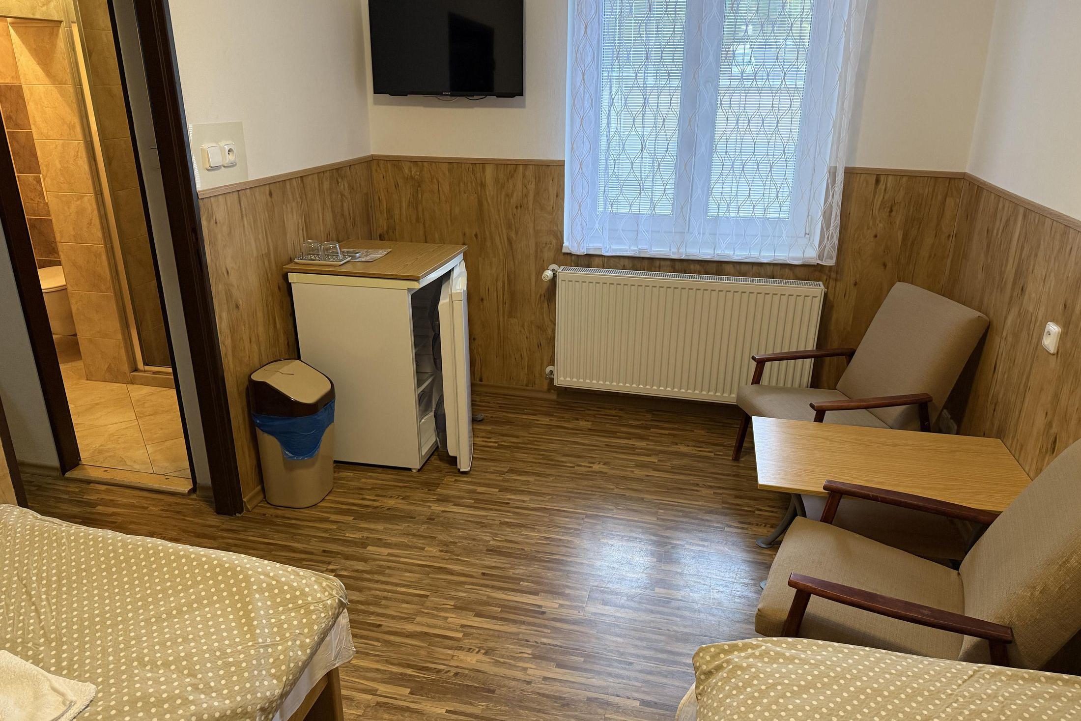 Pokoje Standard Plus s vlastním sociálním zařízení