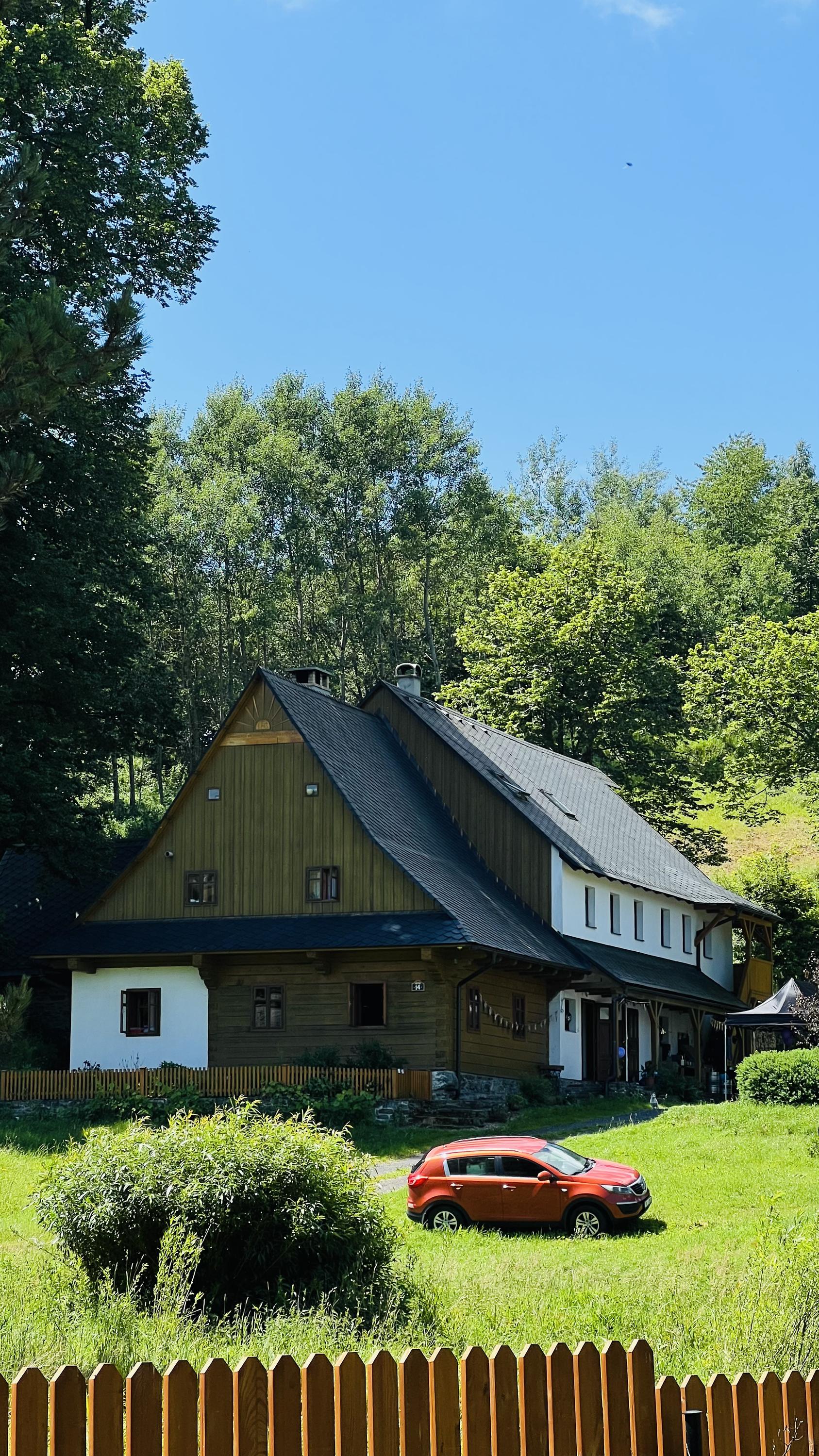 Chrastická Roubenka foto 1