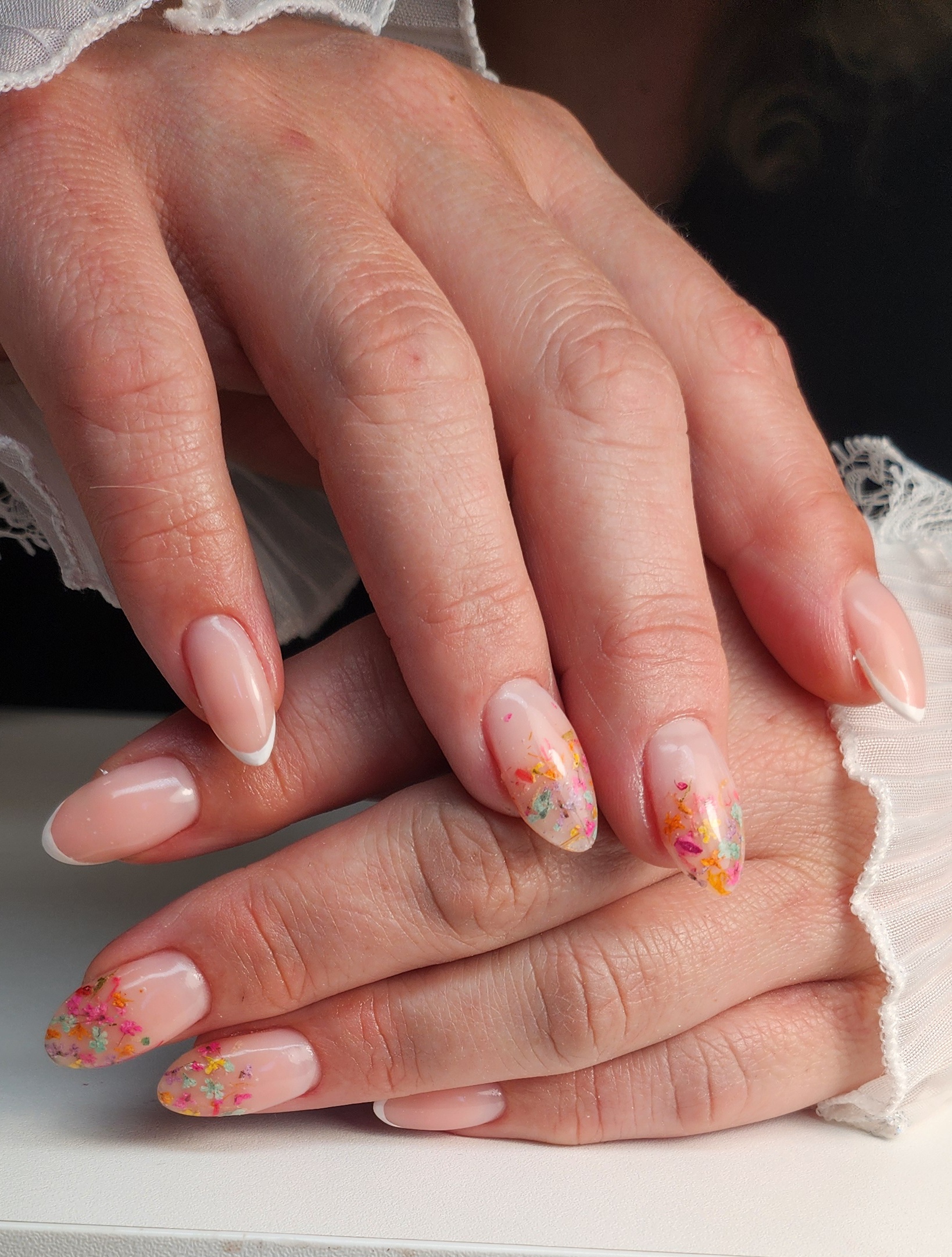 Moni nails - modeláž nehtů a pedikúra foto 4