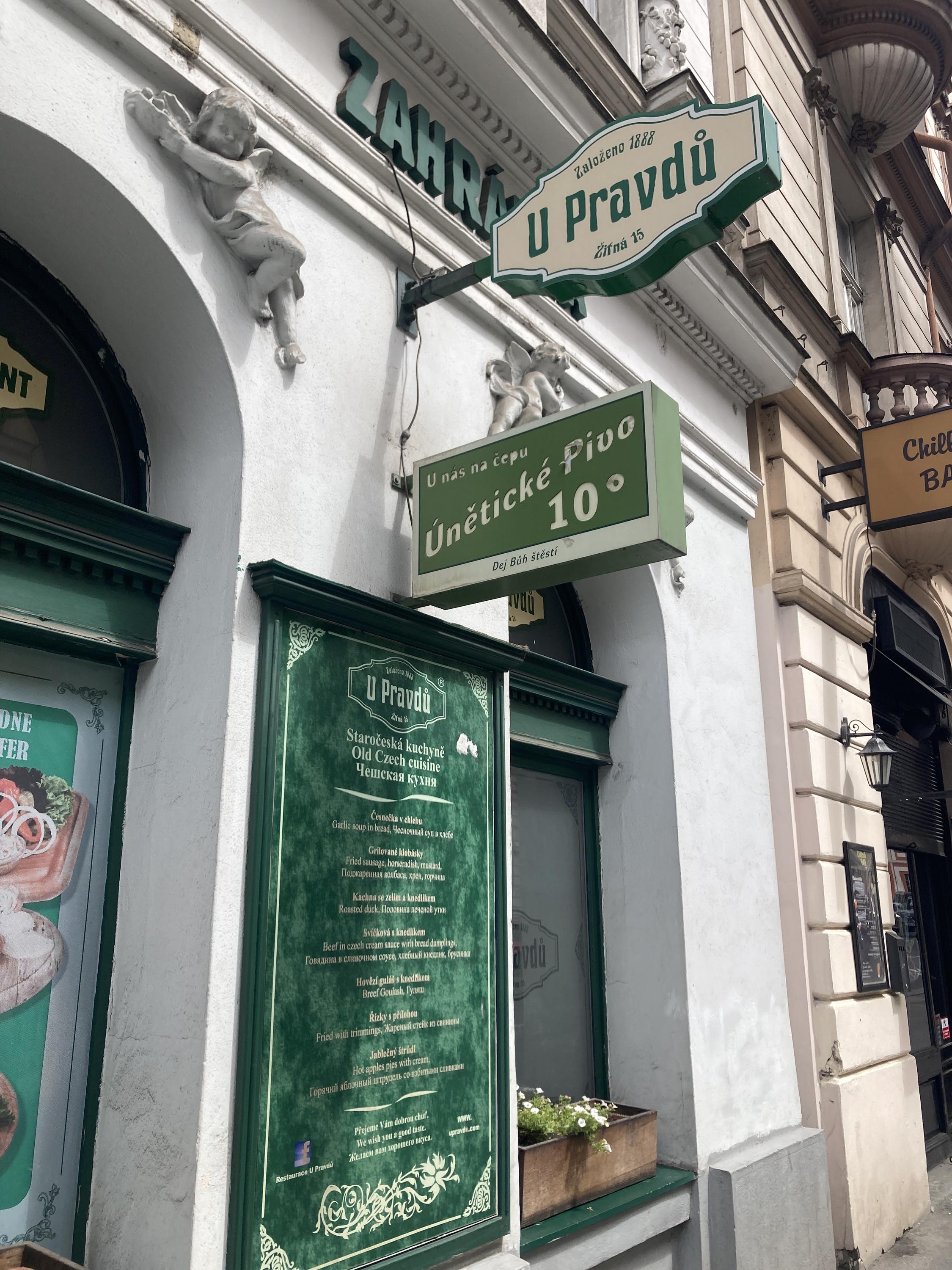 Restaurace U Pravdů foto 2