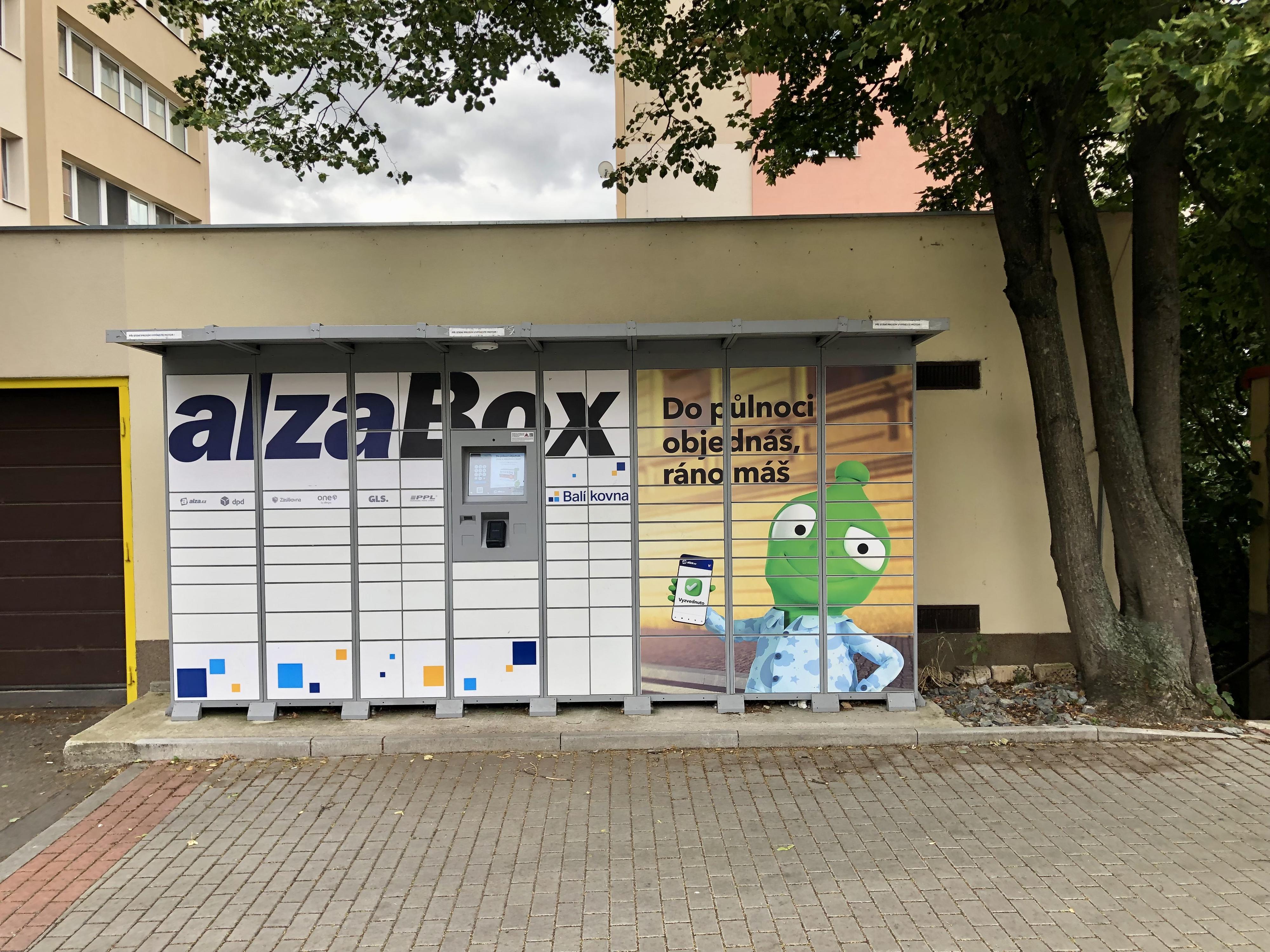 AlzaBox