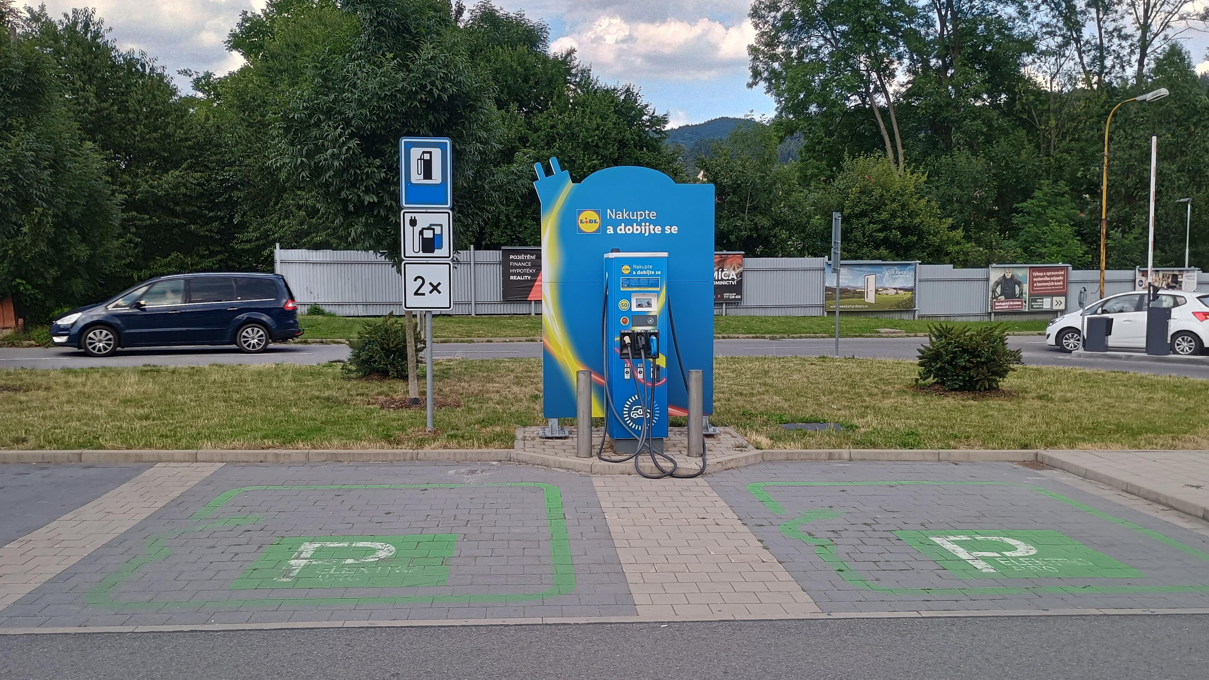 Nabíjecí stanice Lidl foto 2