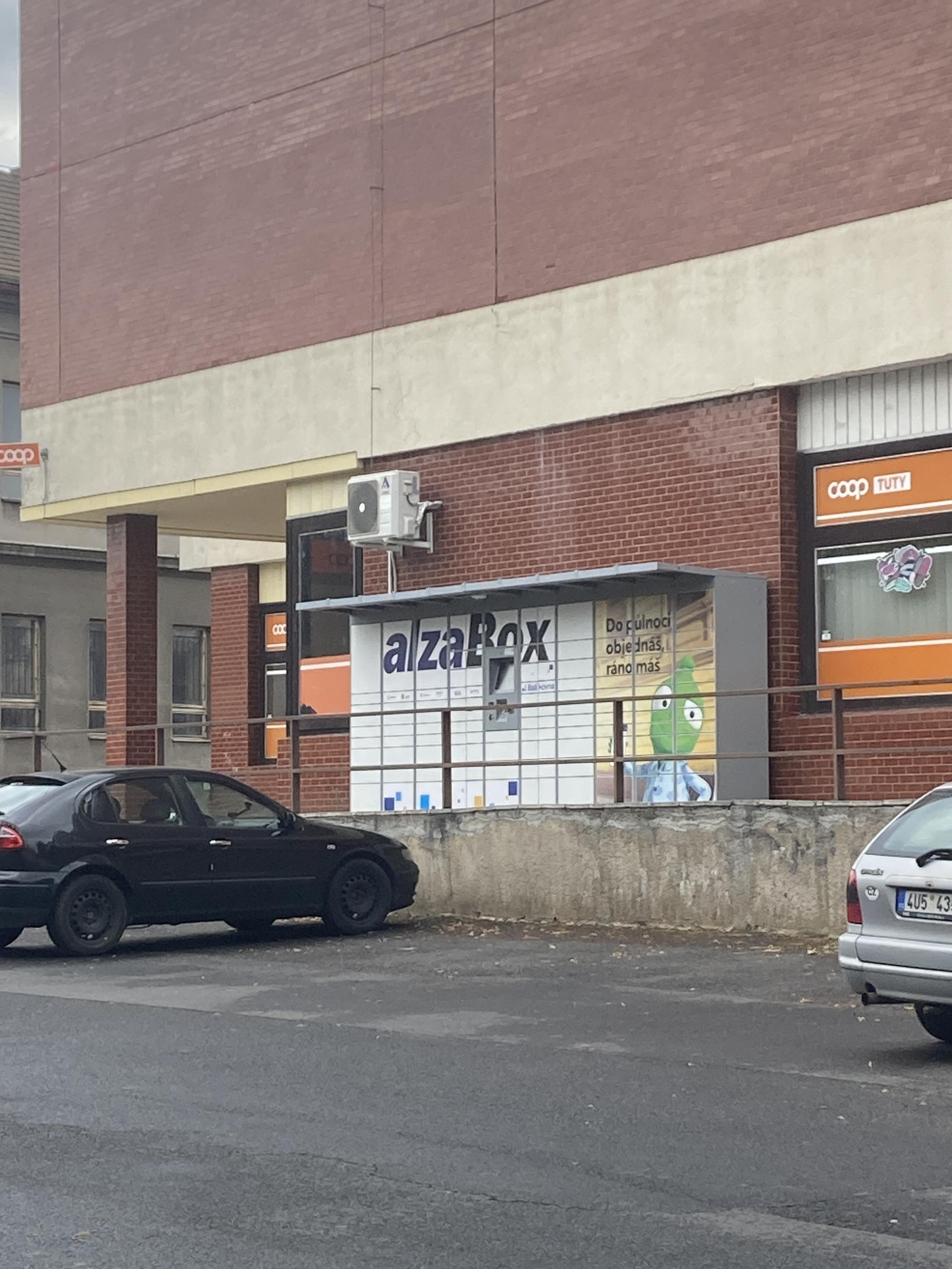 AlzaBox foto 2