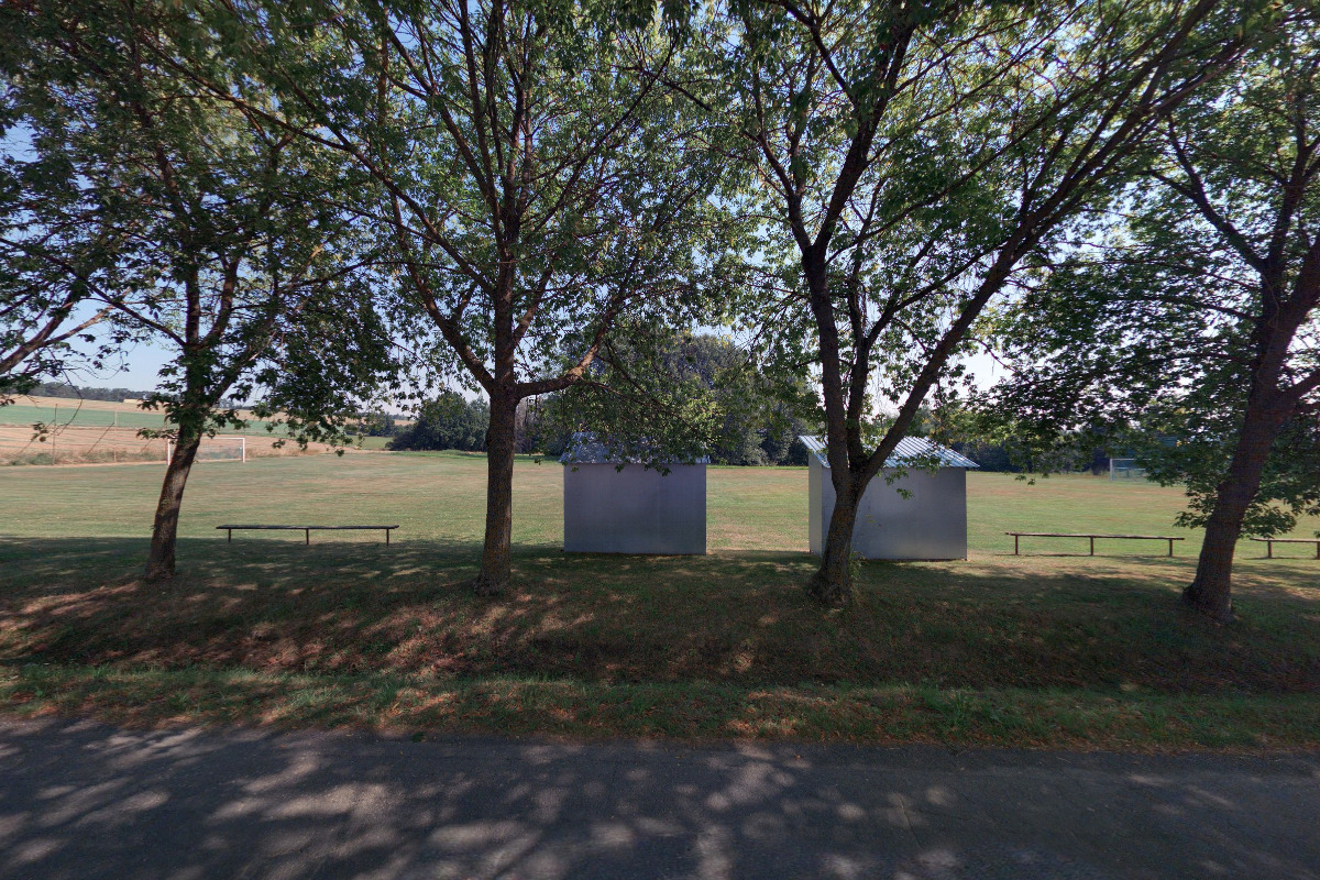 Fotbalové hřiště Keblov foto 3