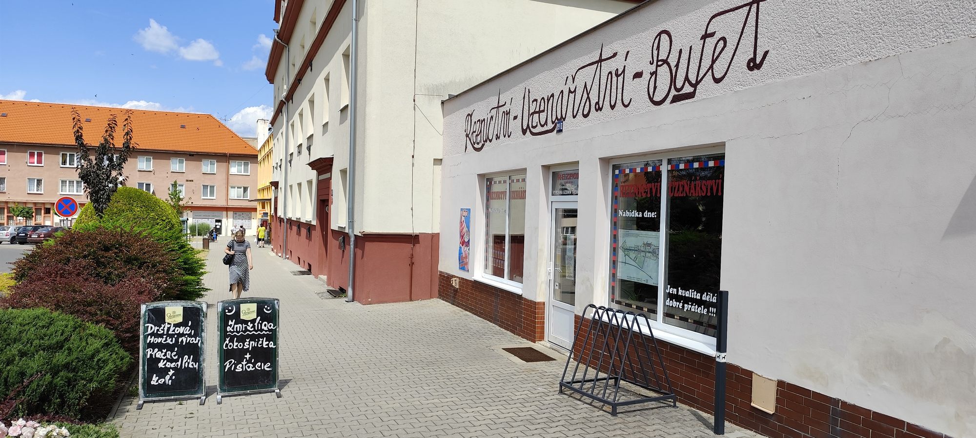 Řeznictví - Uzenářství - Bufet foto 2