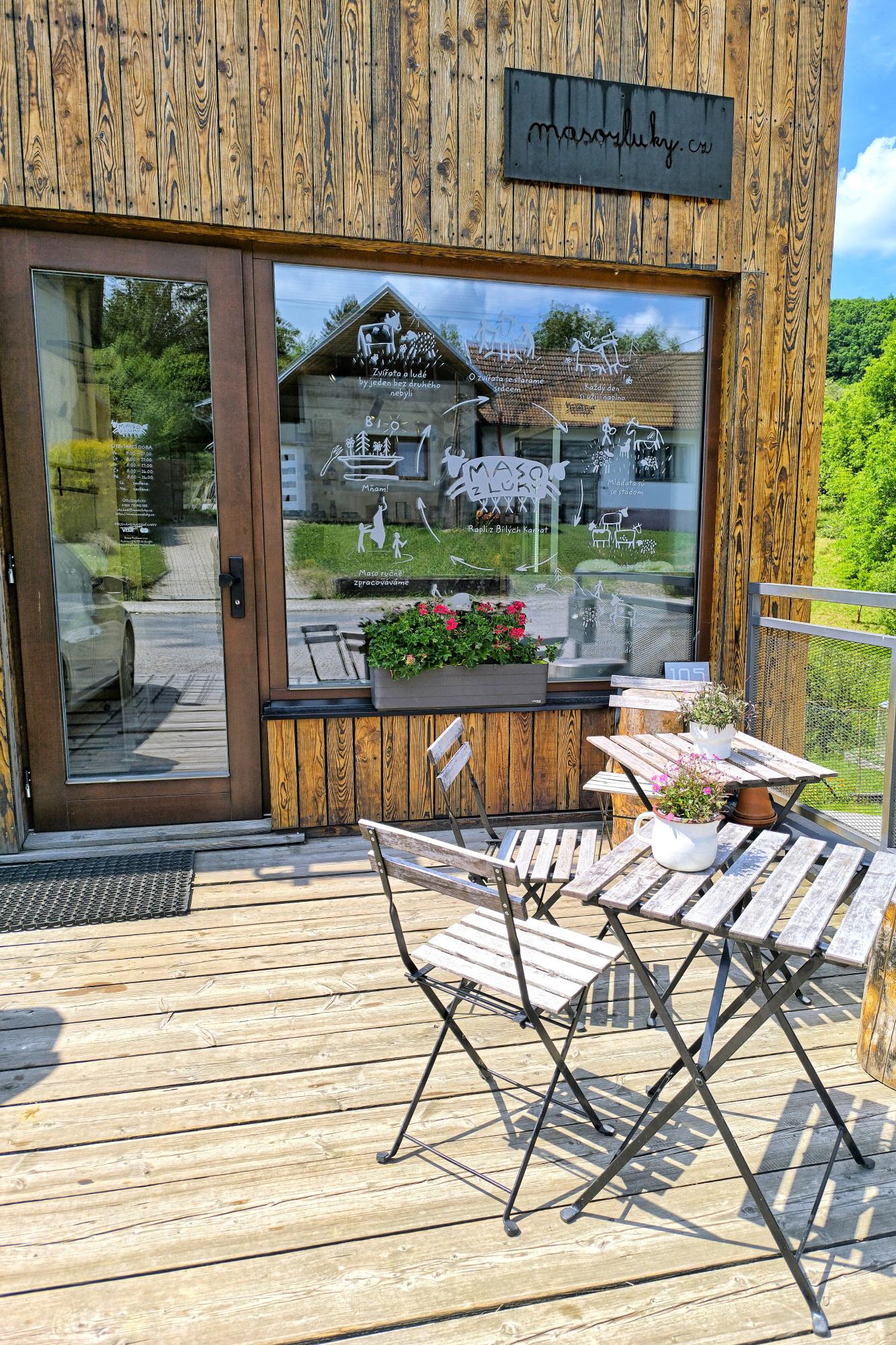 Maso z Lúky - občerstvení foto 3