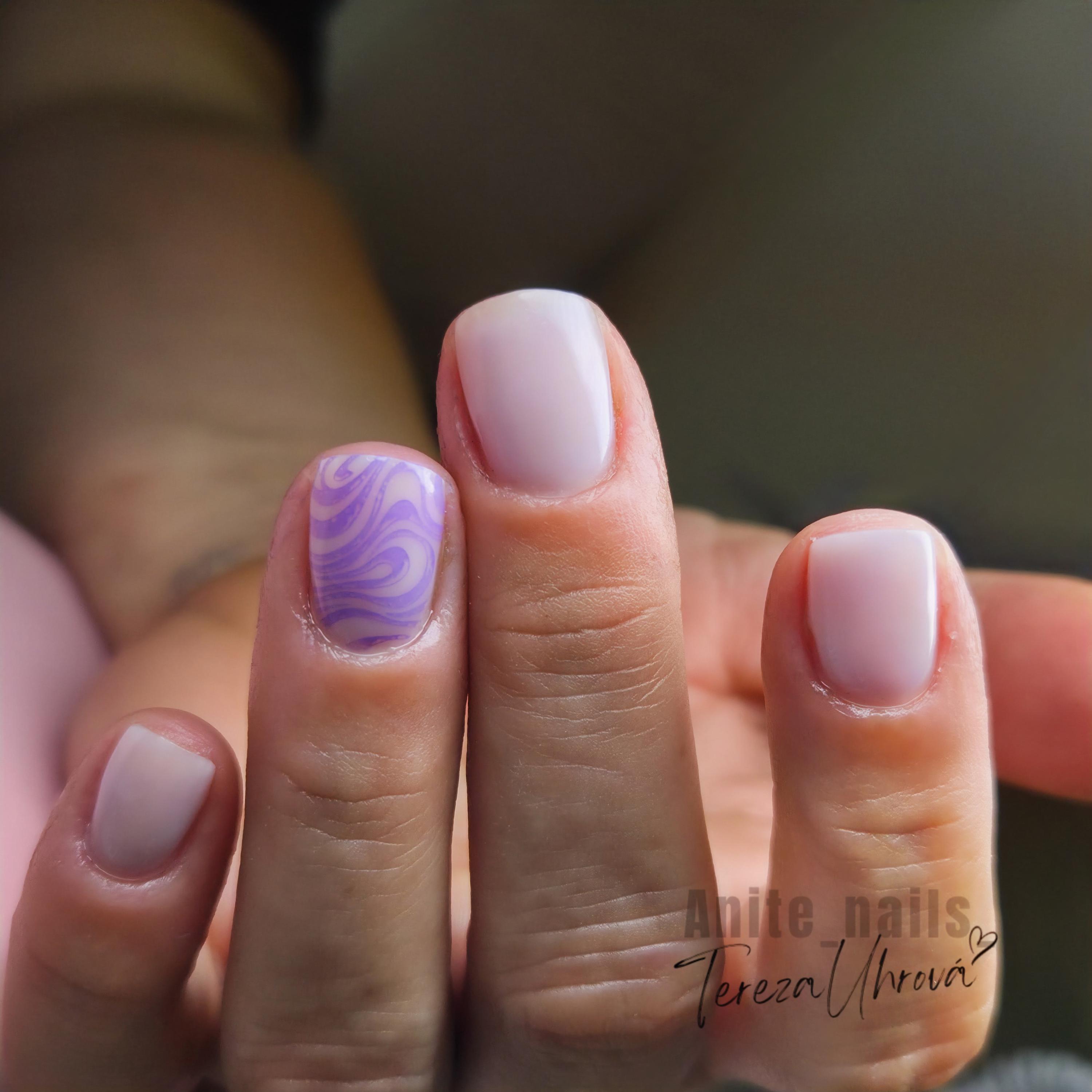 AniTe Nails foto 3