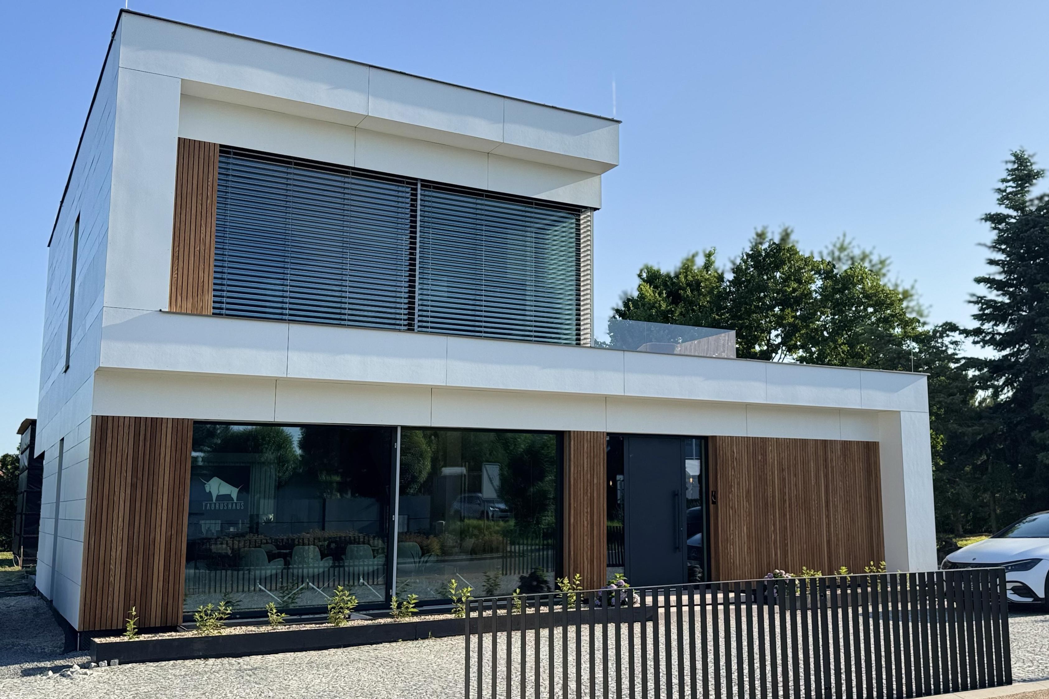 TAURUSHAUS