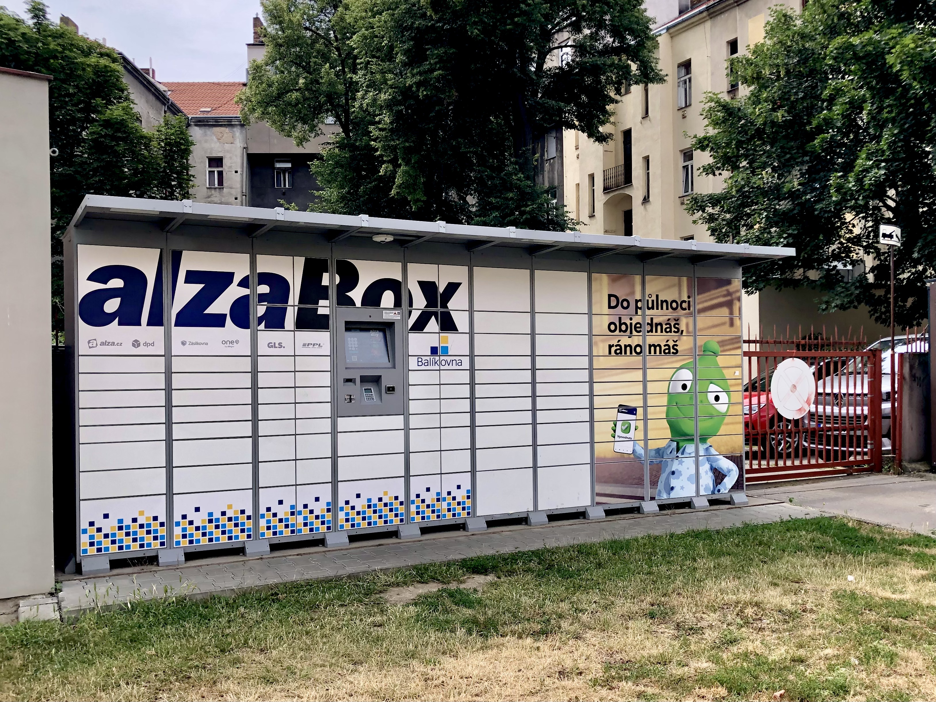 AlzaBox foto 2