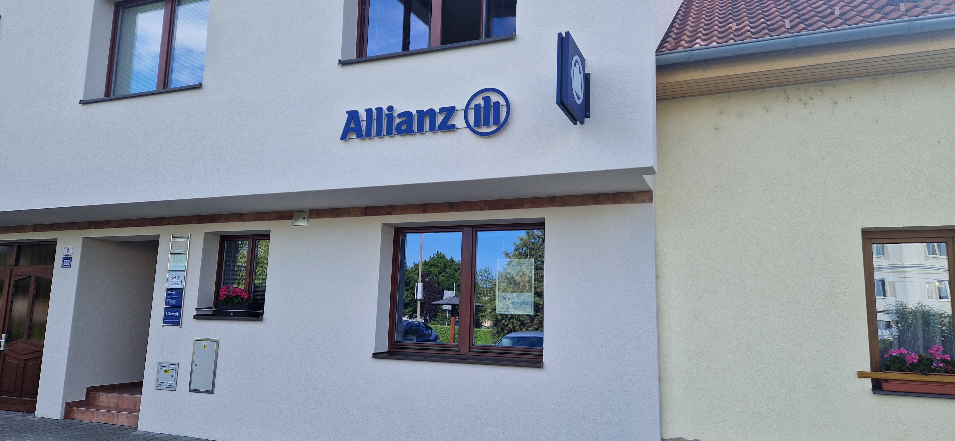 Zdeněk Jersák, Allianz pojišťovna foto 2