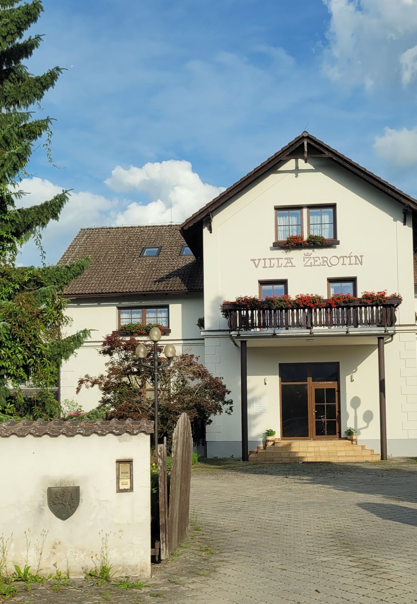 Villa Žerotín Penzion Bed & Breakfast