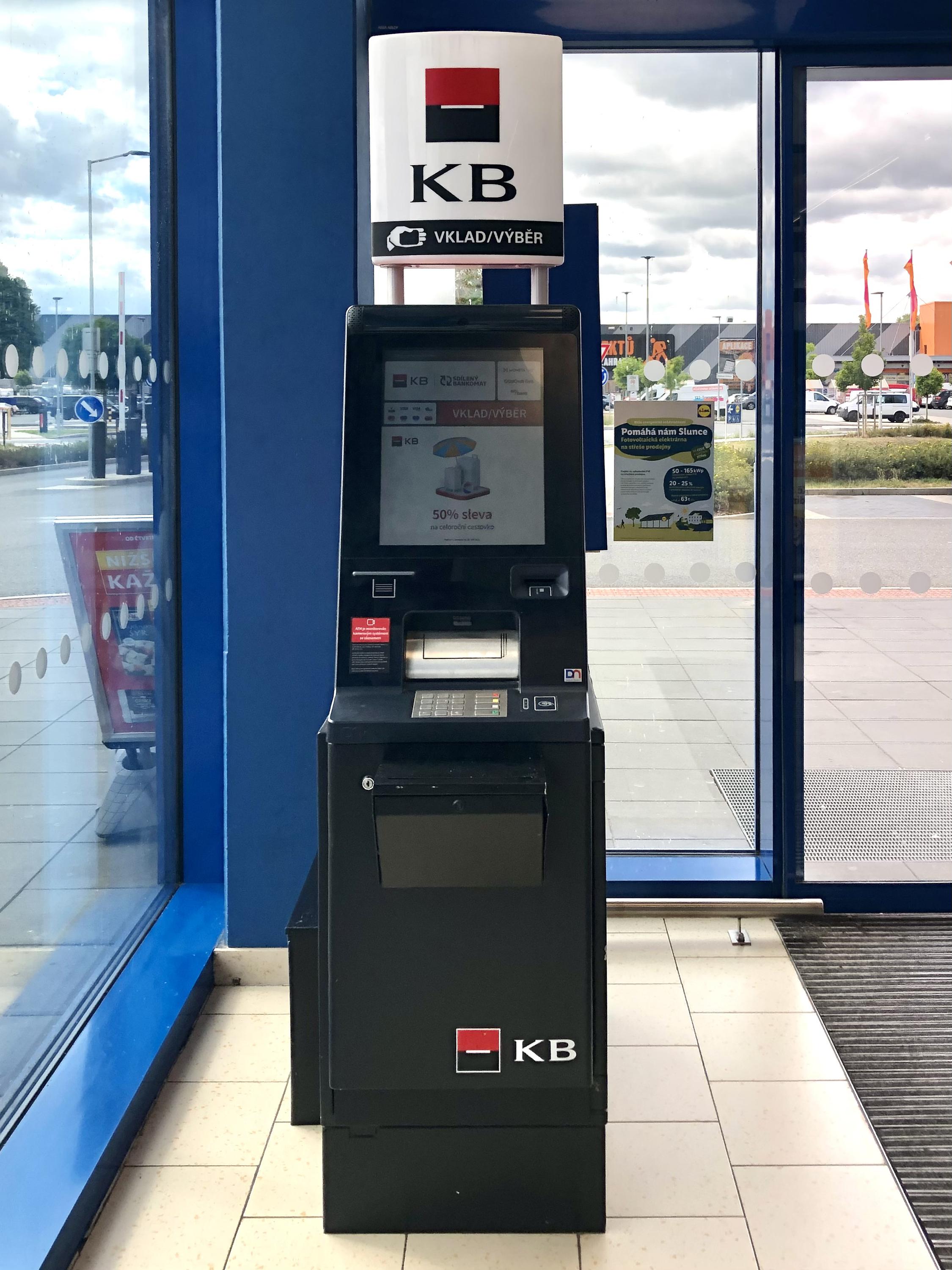 Bankomat Komerční banky foto 3