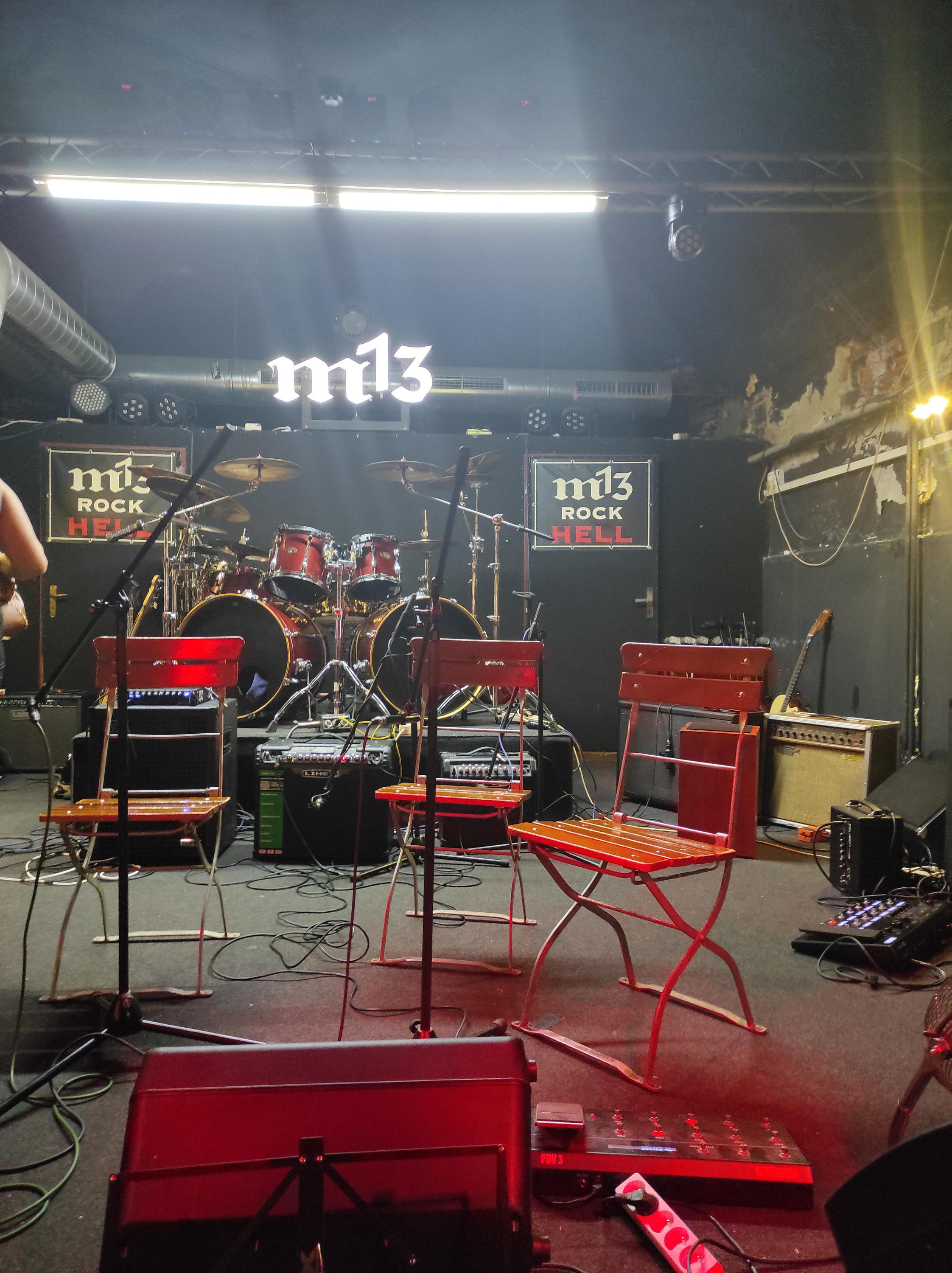 m13 ROCK HELL foto 5