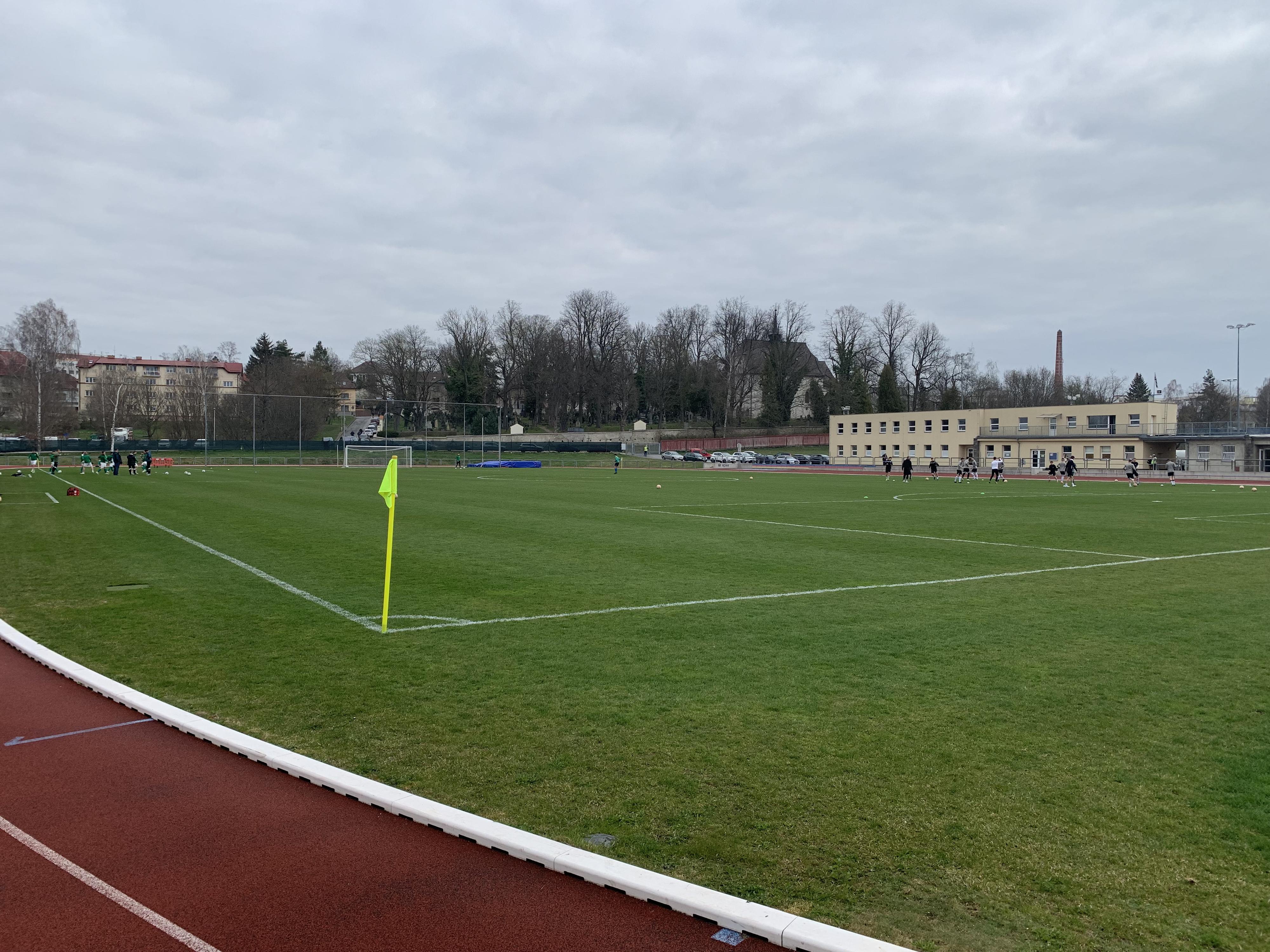 Letní sportovní areál Na Losích