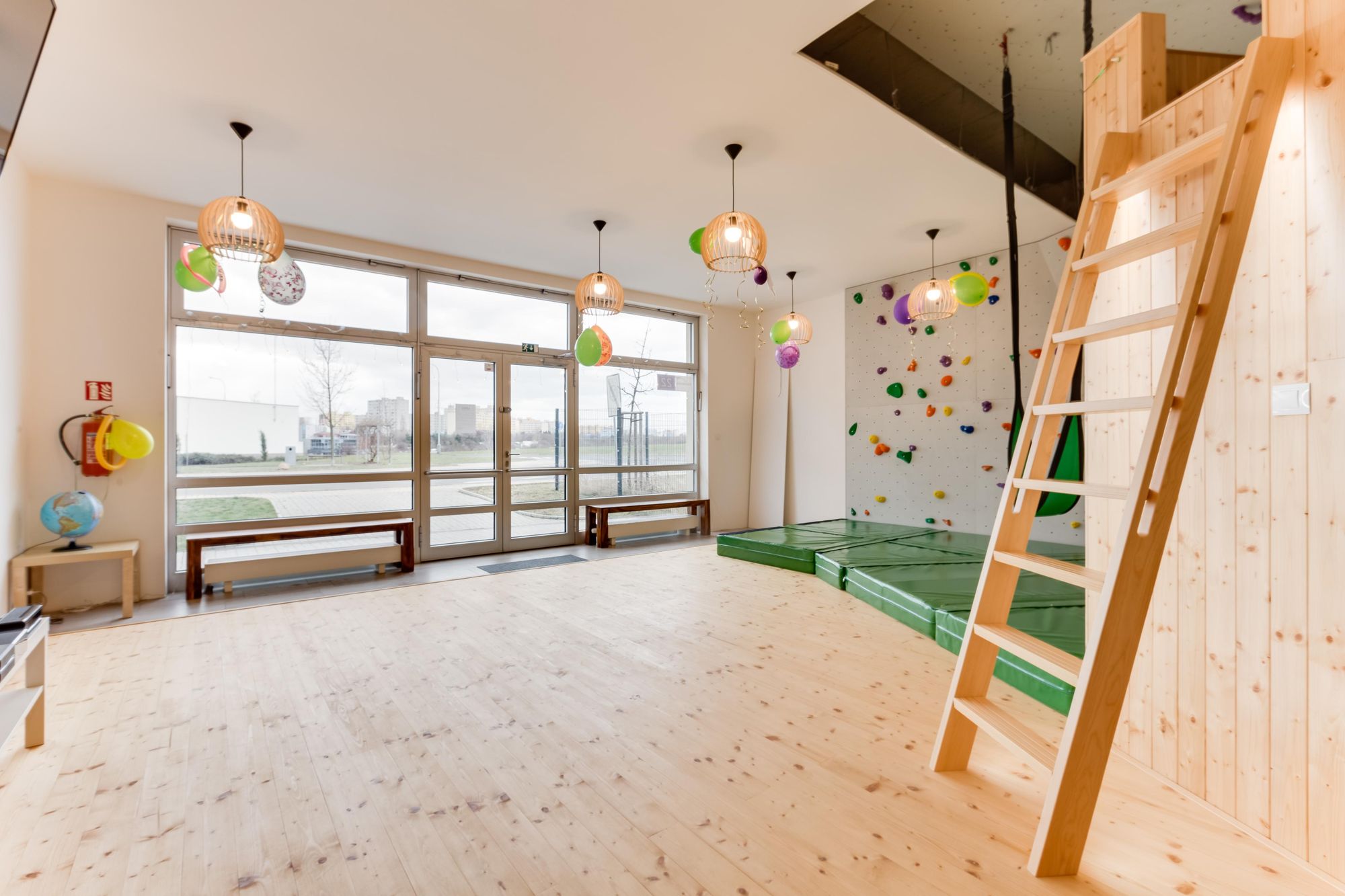 Gánek - klubovna na vršku foto 5