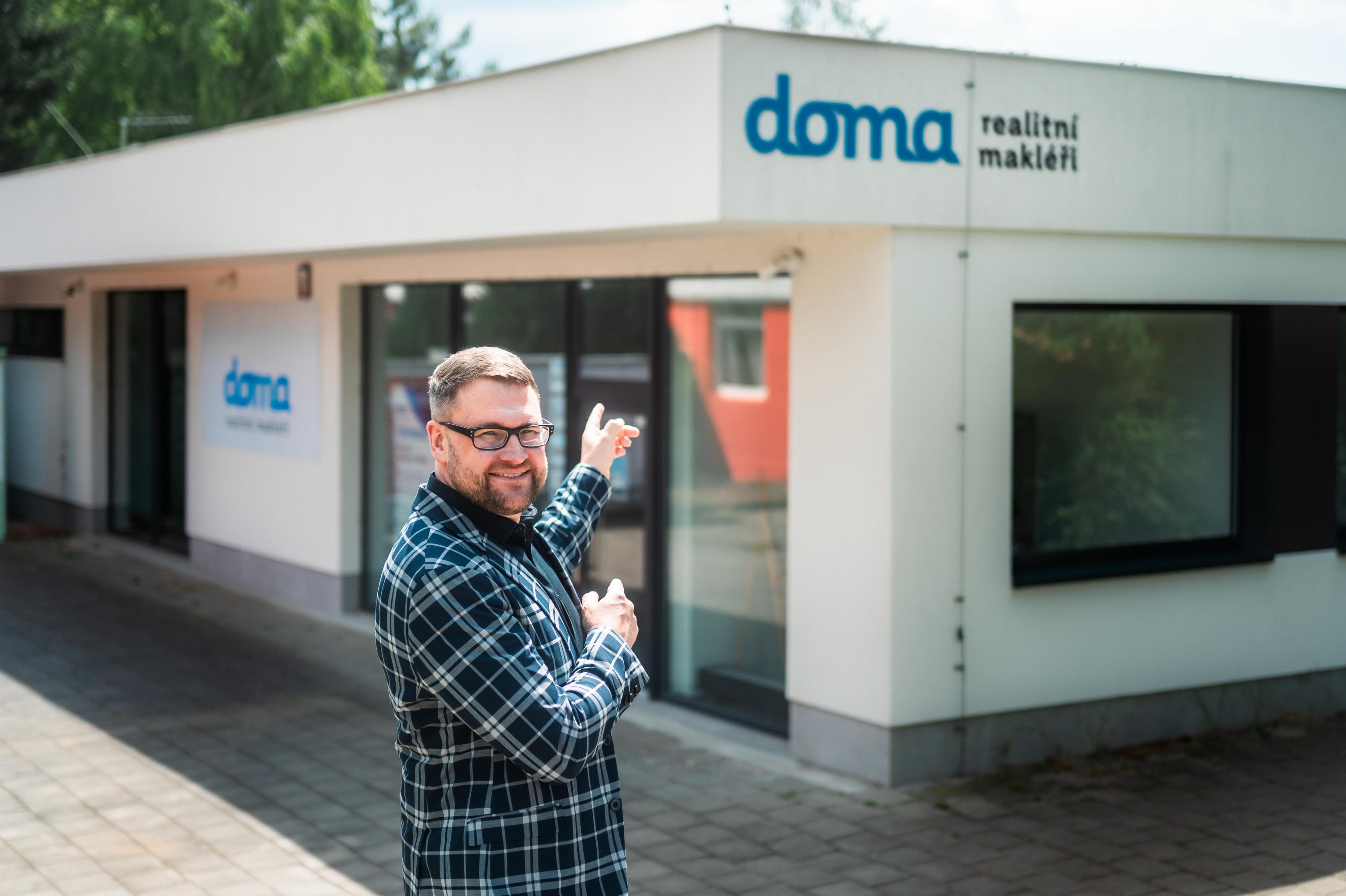 DOMA realitní makléři foto 1