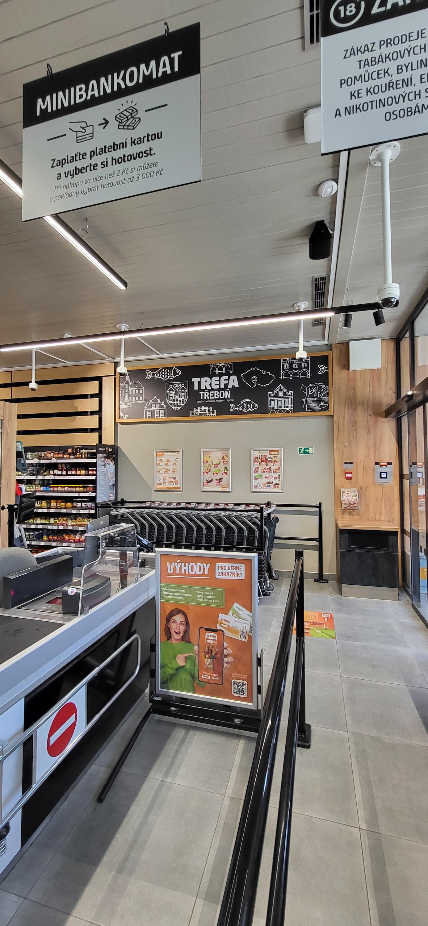 Supermarket Trefa foto 6