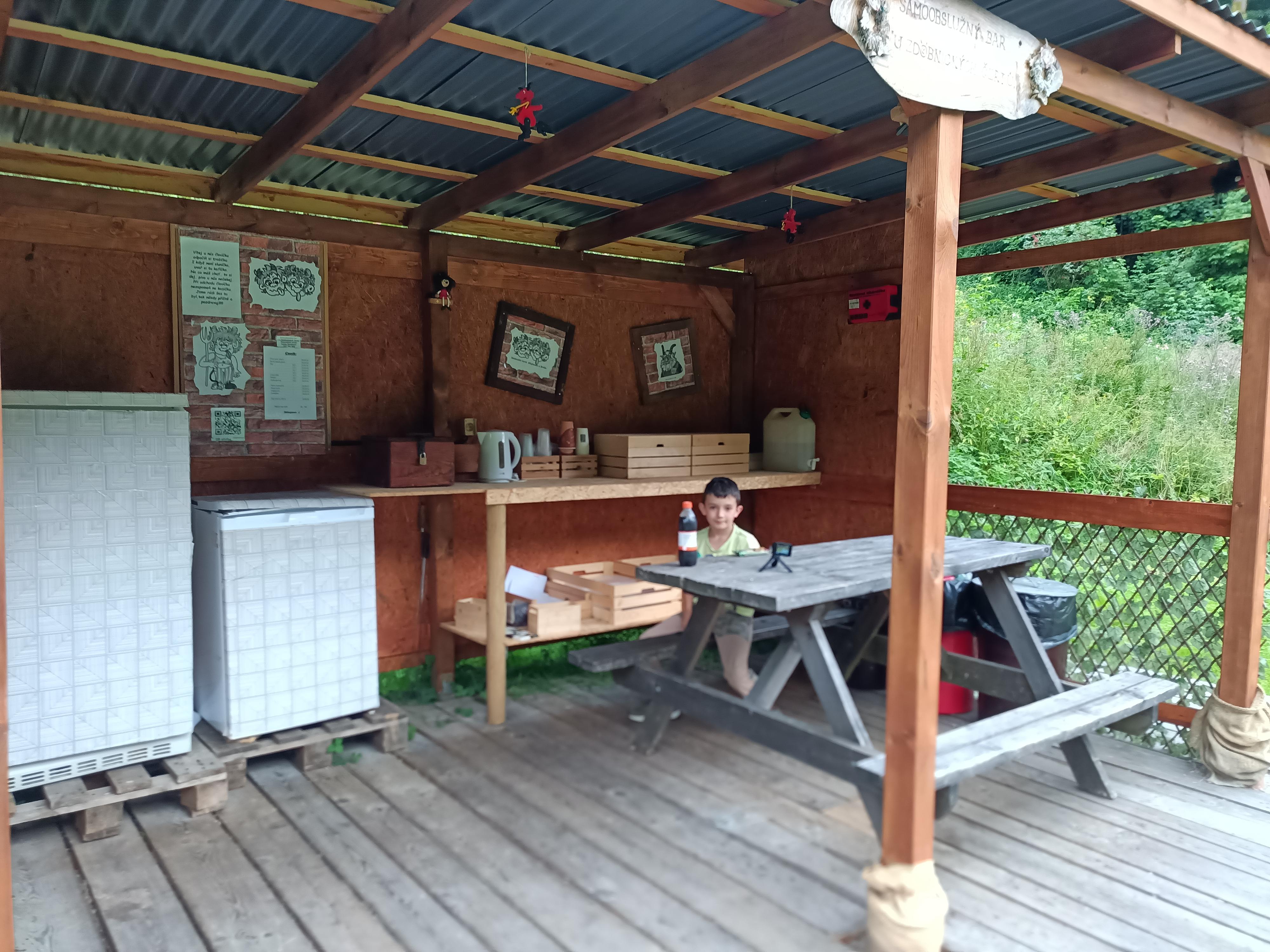 Samoobslužný Bar U Zdobnických Čertů foto 5