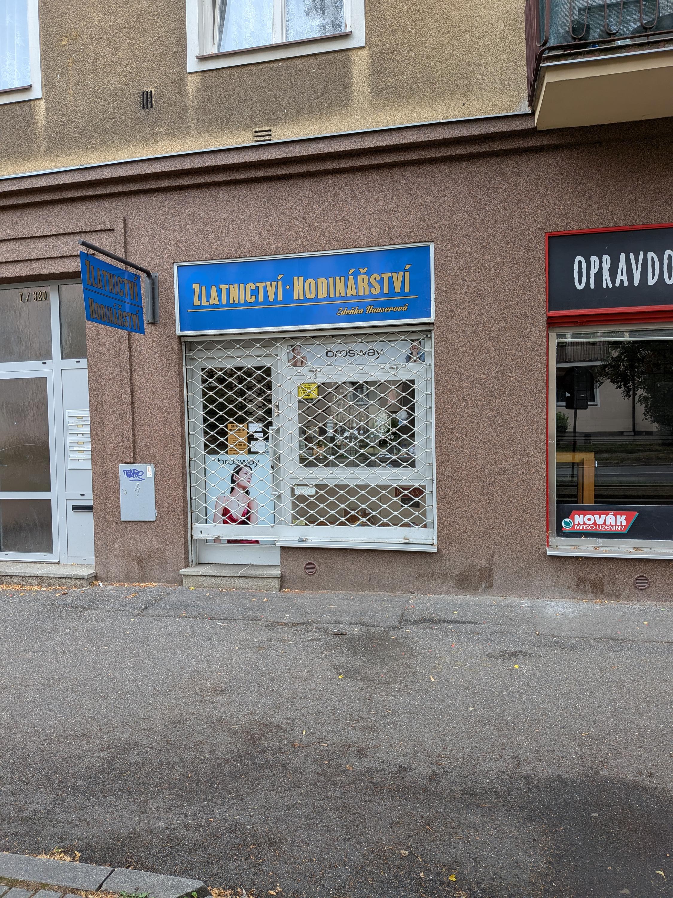 Zlatnictví, hodinářství Zdeňka Hauserová foto 3