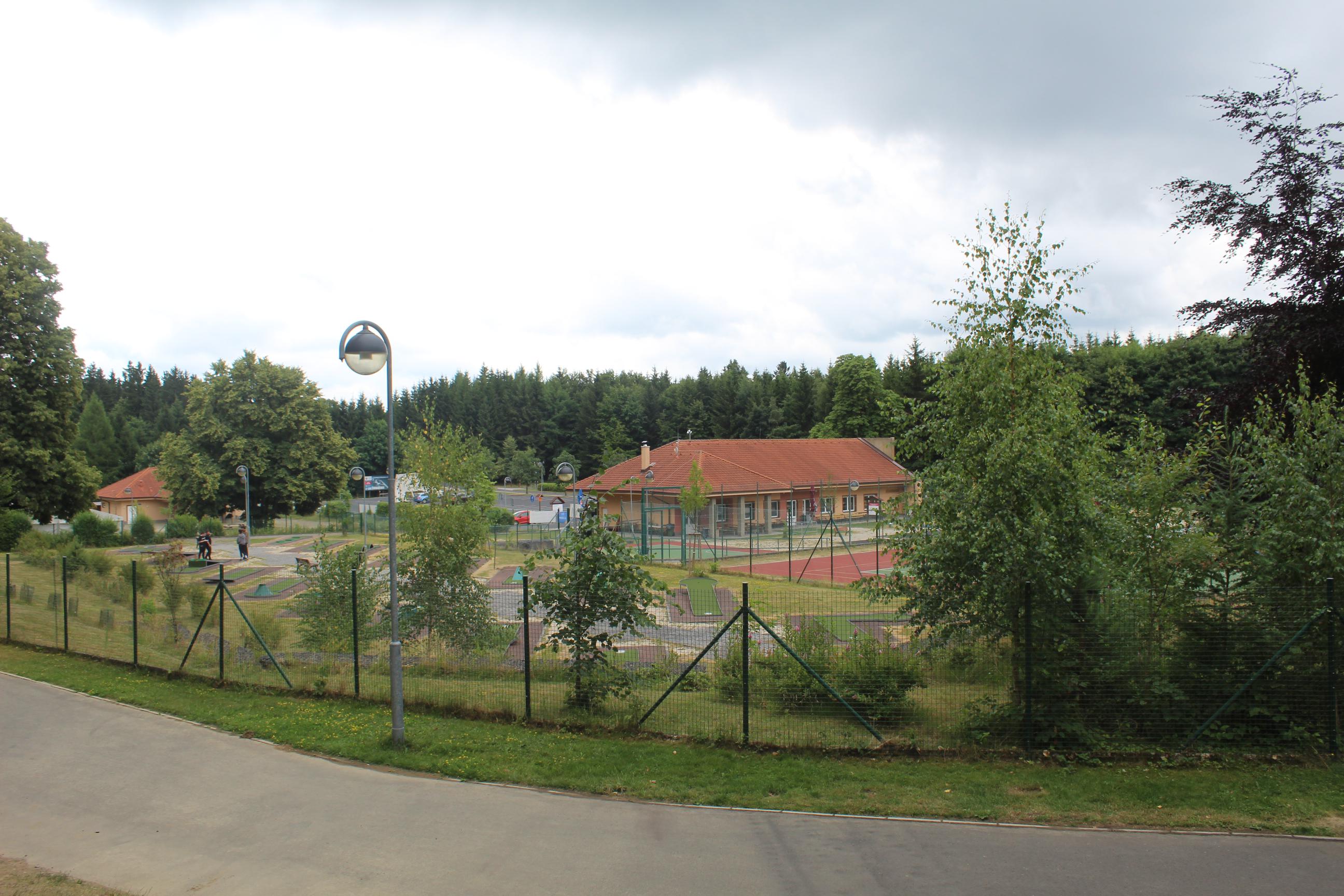 Tenis - Sportovní areál vrch Háj foto 2