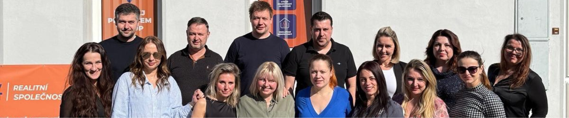 Cover image OSTROV REALIT