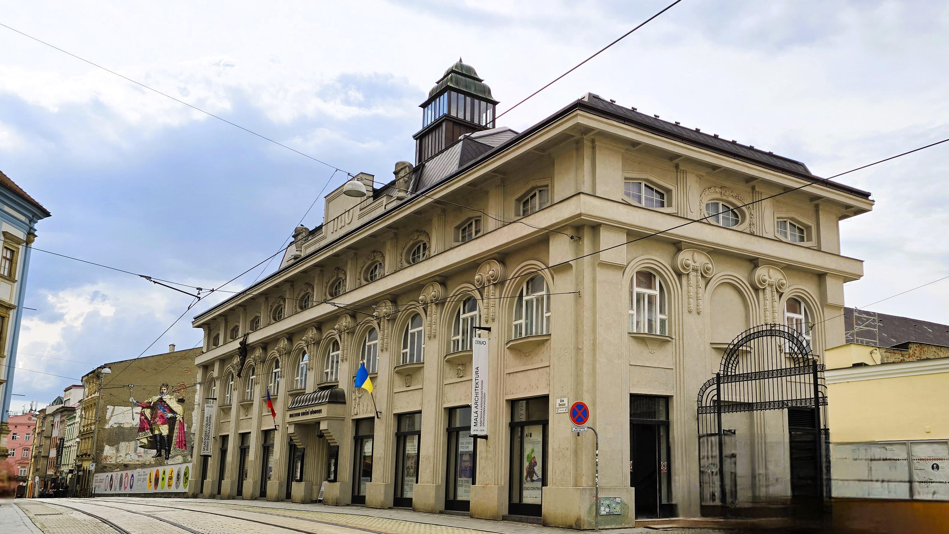 CENTRAL foto 3
