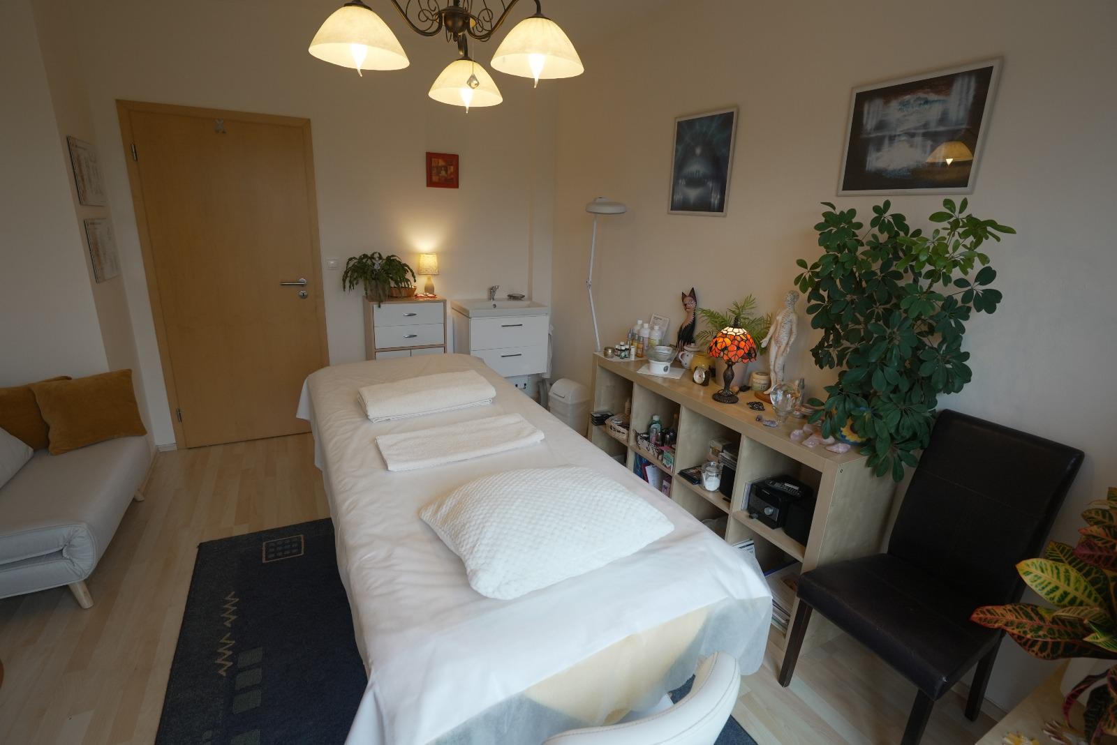 Masáže a léčebné terapie Zina Petříková foto 3